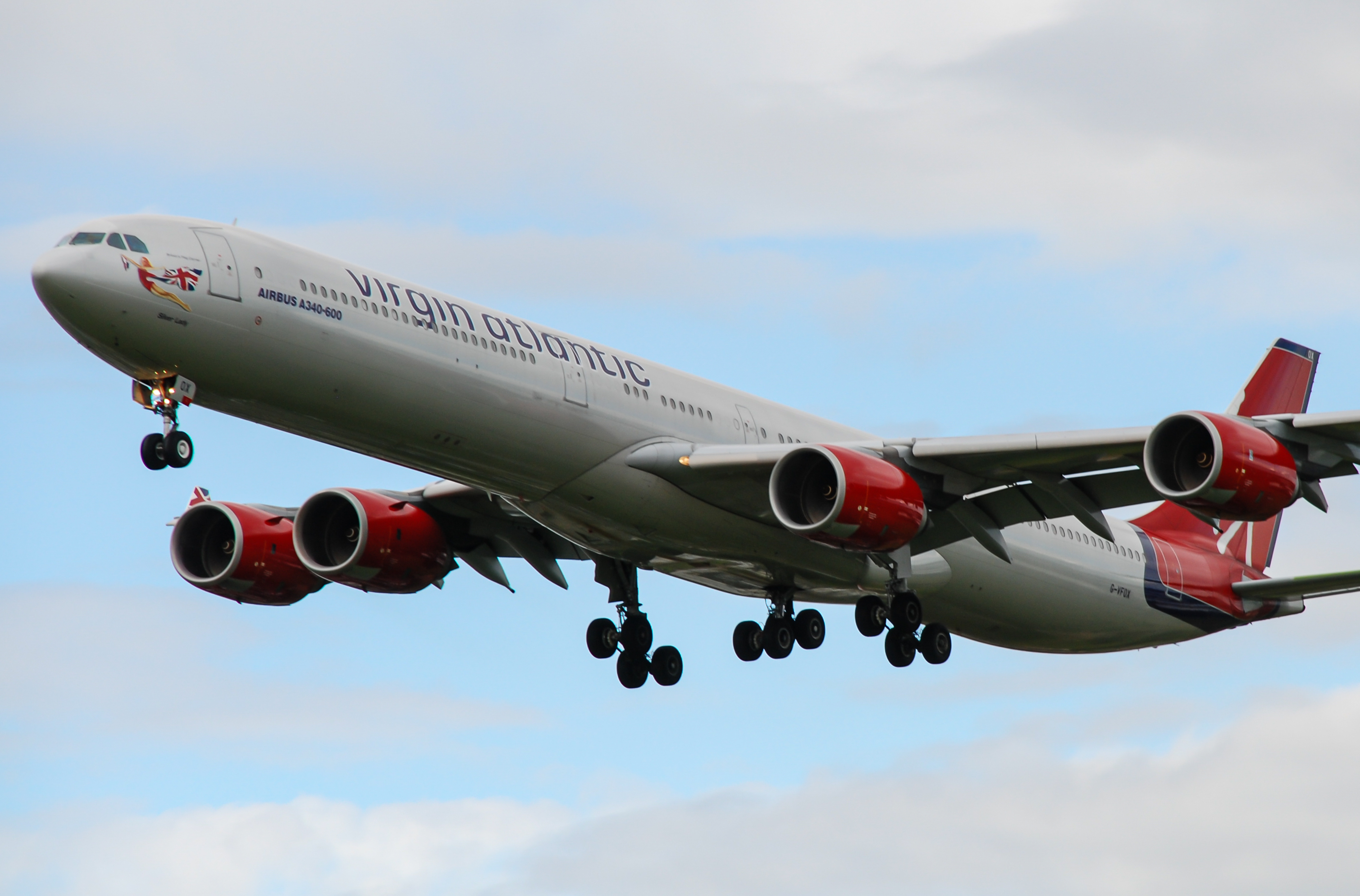 G-VFOX/GVFOX Virgin Atlantic Airways Airbus A340-642 Photo by Ayronautica - AVSpotters.com