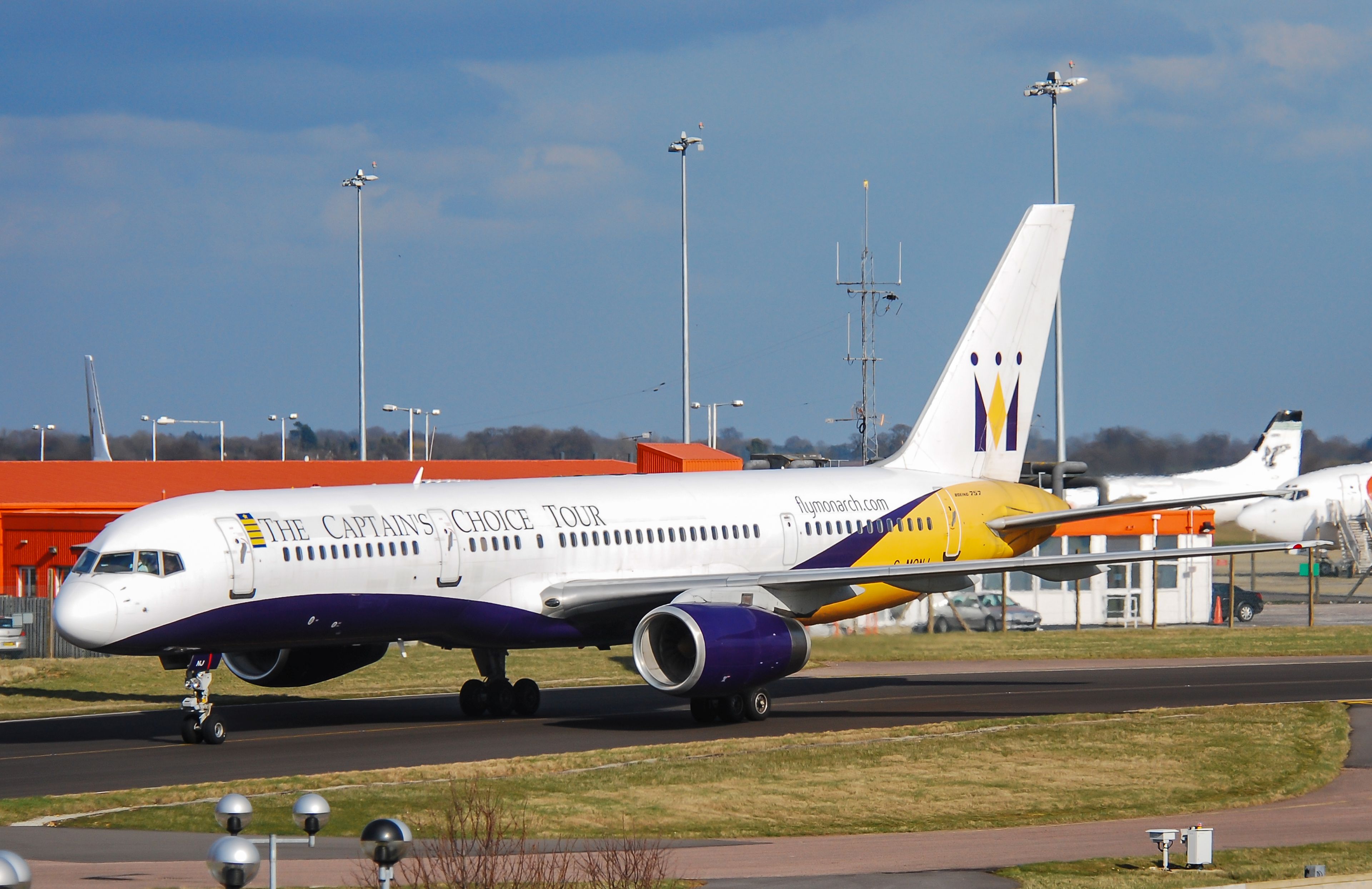 G-MONJ/GMONJ Monarch Airlines Boeing 757-2T7 Photo by Ayronautica - AVSpotters.com