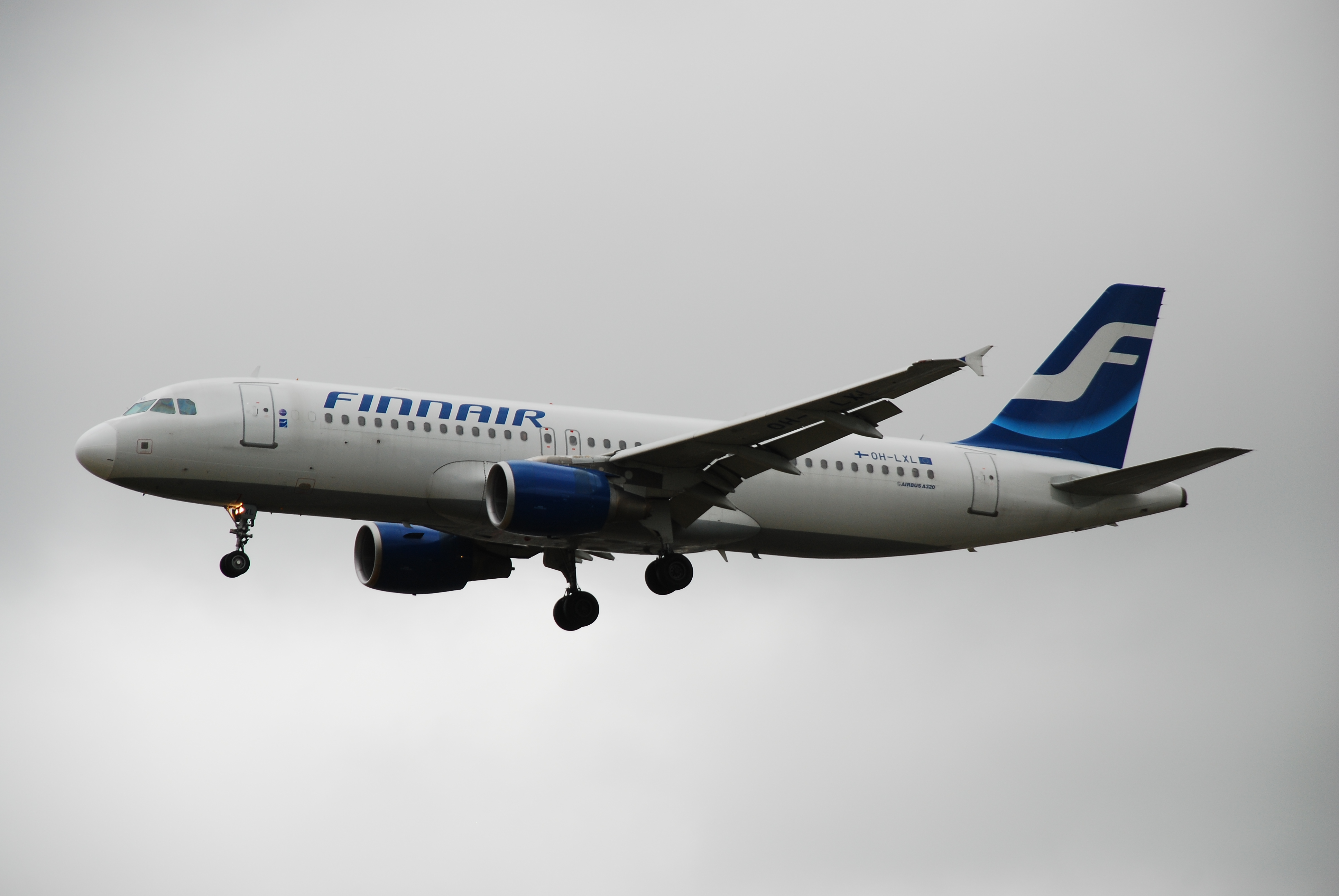 OH-LXL/OHLXL Finnair Airbus A320 Airframe Information - AVSpotters.com