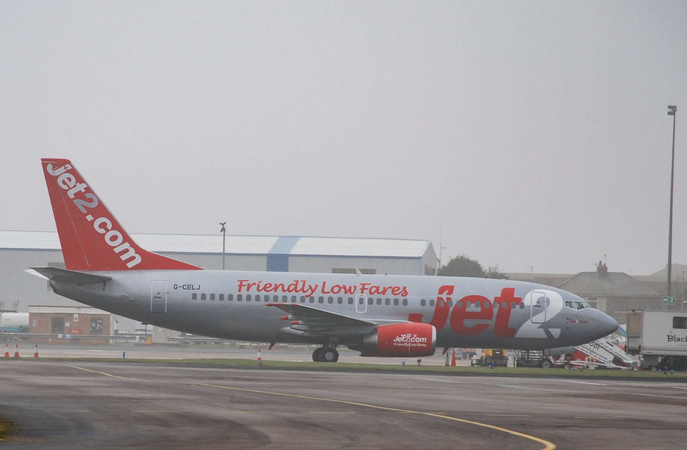 G-CELJ/GCELJ Jet2 Boeing 737-330 Photo by Ayronautica - AVSpotters.com