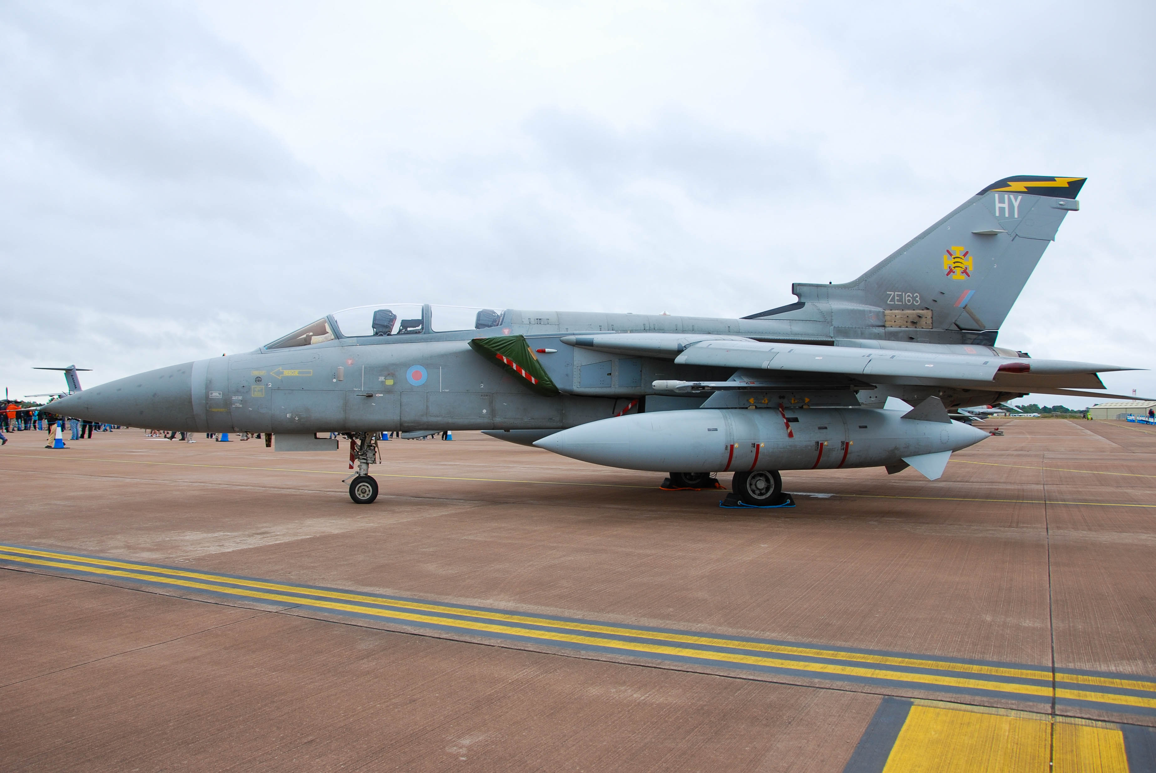 ZE163/ZE163 Withdrawn from use Panavia Tornado Airframe Information - AVSpotters.com