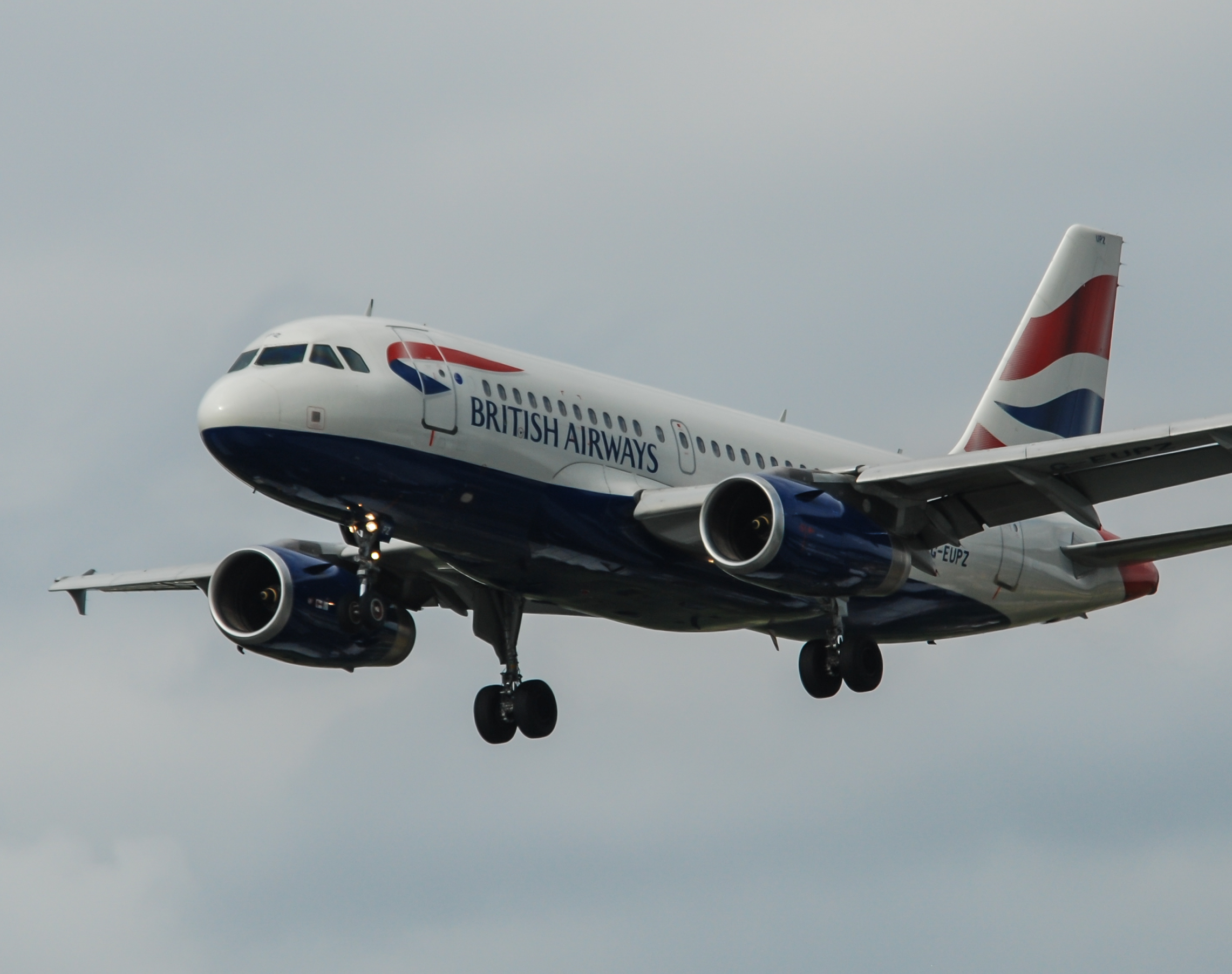 G-EUPZ/GEUPZ British Airways Airbus A319-131 Photo by Ayronautica - AVSpotters.com