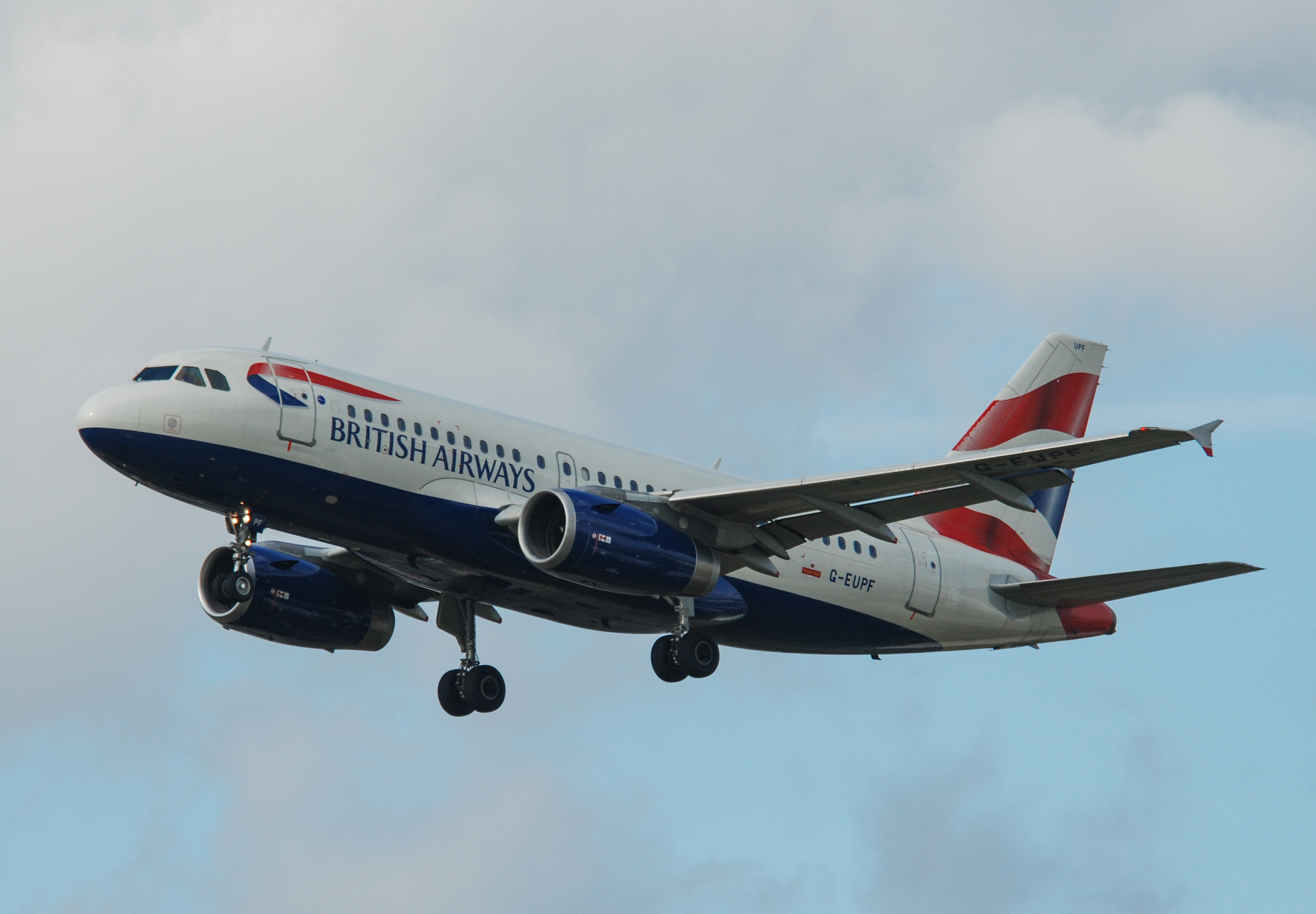 G-EUPF/GEUPF British Airways Airbus A319-131 Photo by Ayronautica - AVSpotters.com