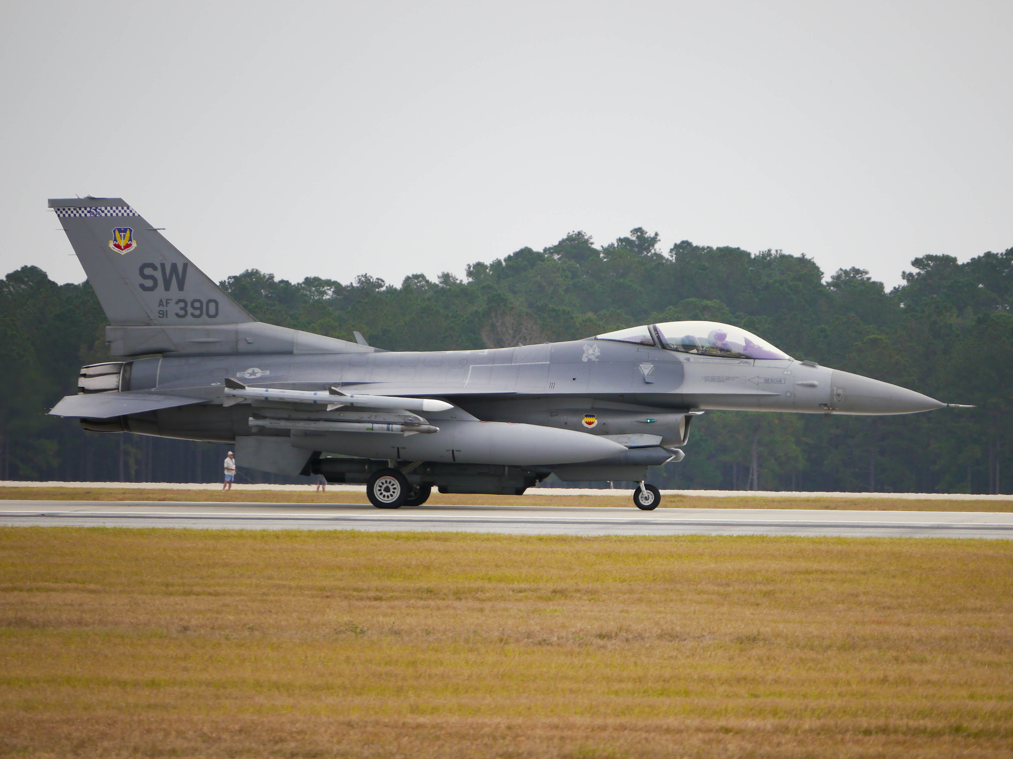91-0390/910390 USAF - United States Air Force General Dynamics F-16CJ Fighting Falcon Photo by colinw - AVSpotters.com