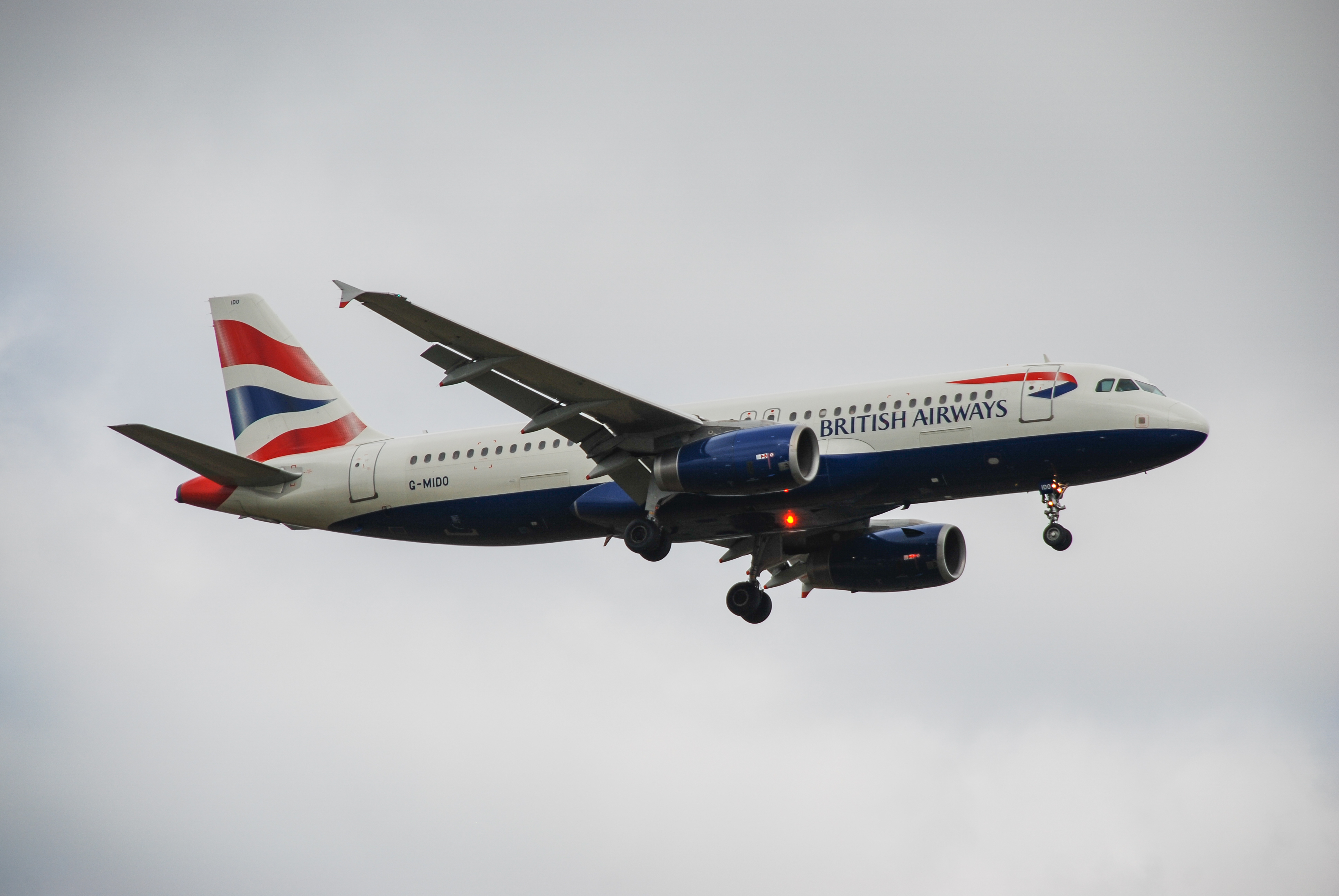 G-MIDO/GMIDO British Airways Airbus A320-232 Photo by Ayronautica - AVSpotters.com