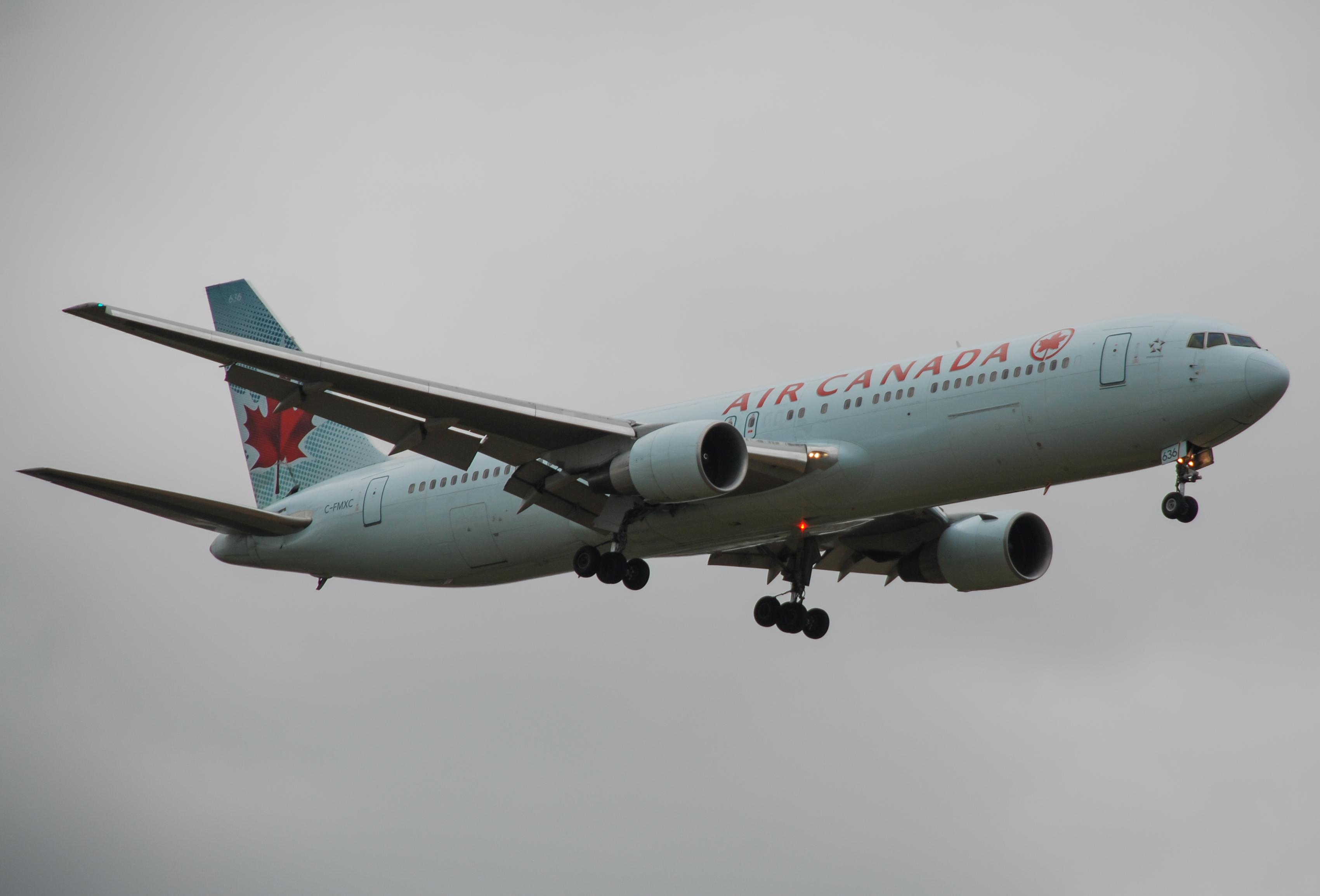 C-FMXC/CFMXC Air Canada Boeing 767-333ER(WL) Photo by Ayronautica - AVSpotters.com