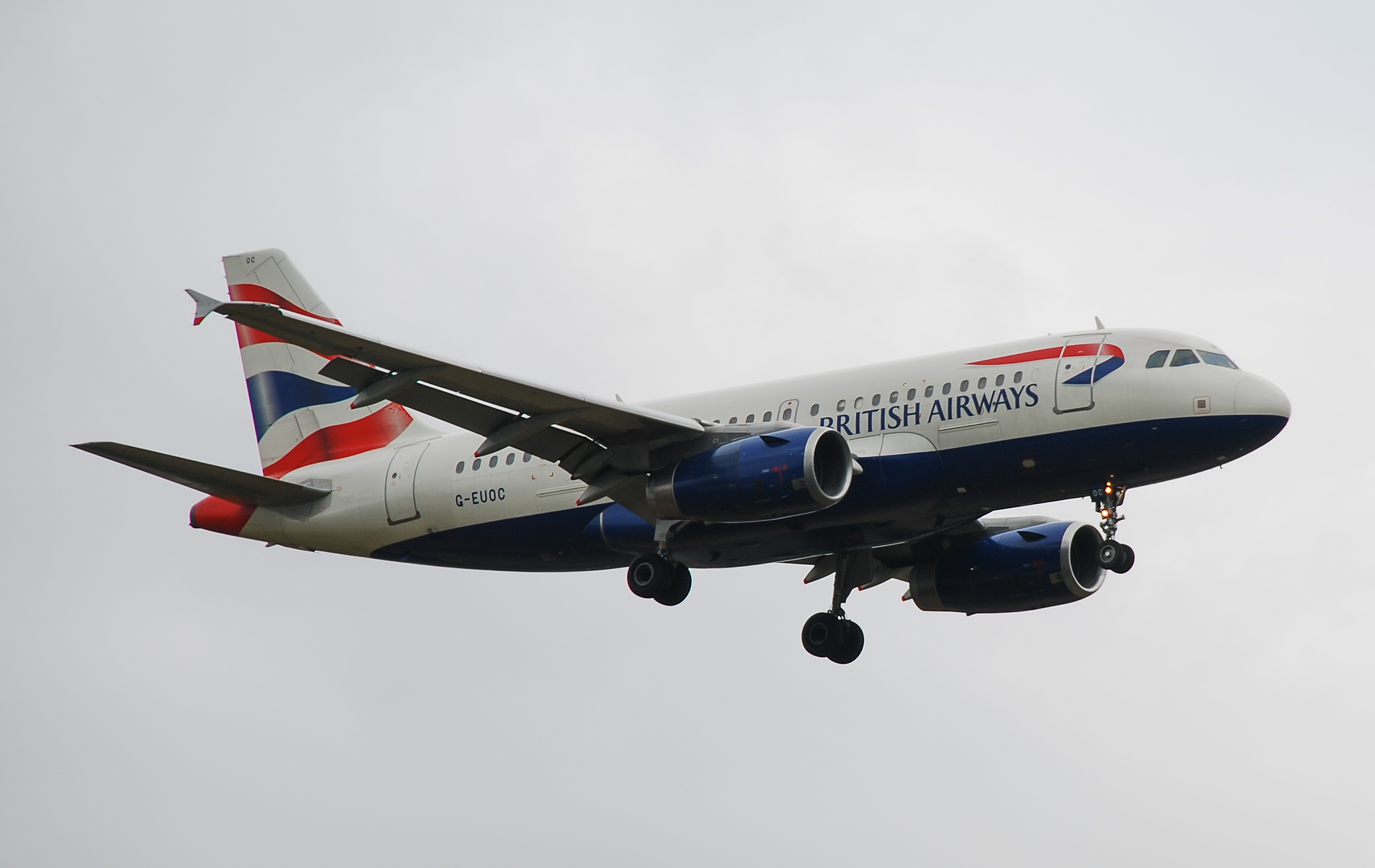 G-EUOC/GEUOC British Airways Airbus A319-131 Photo by Ayronautica - AVSpotters.com