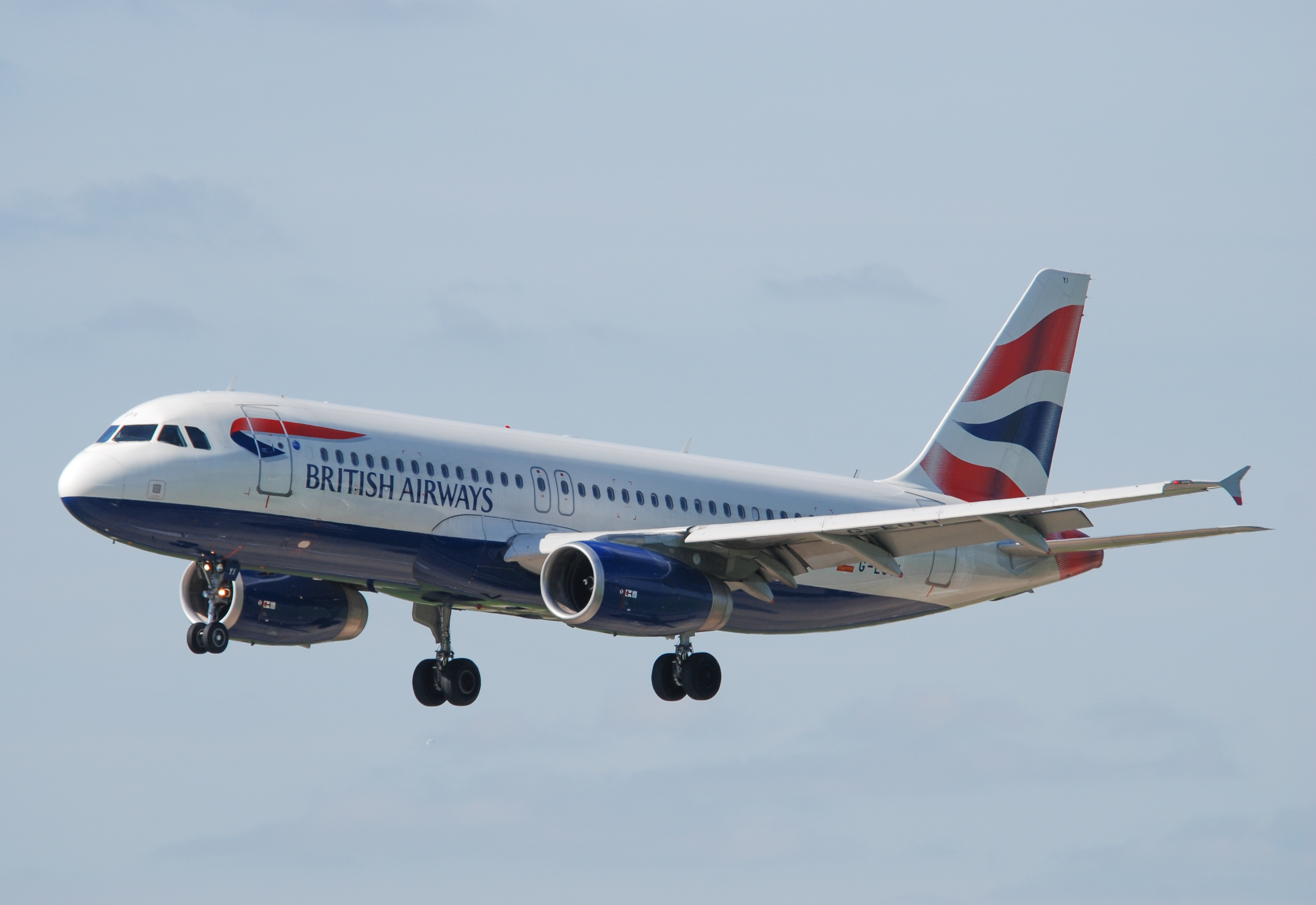 G-EUYI/GEUYI British Airways Airbus A320-232 Photo by Ayronautica - AVSpotters.com