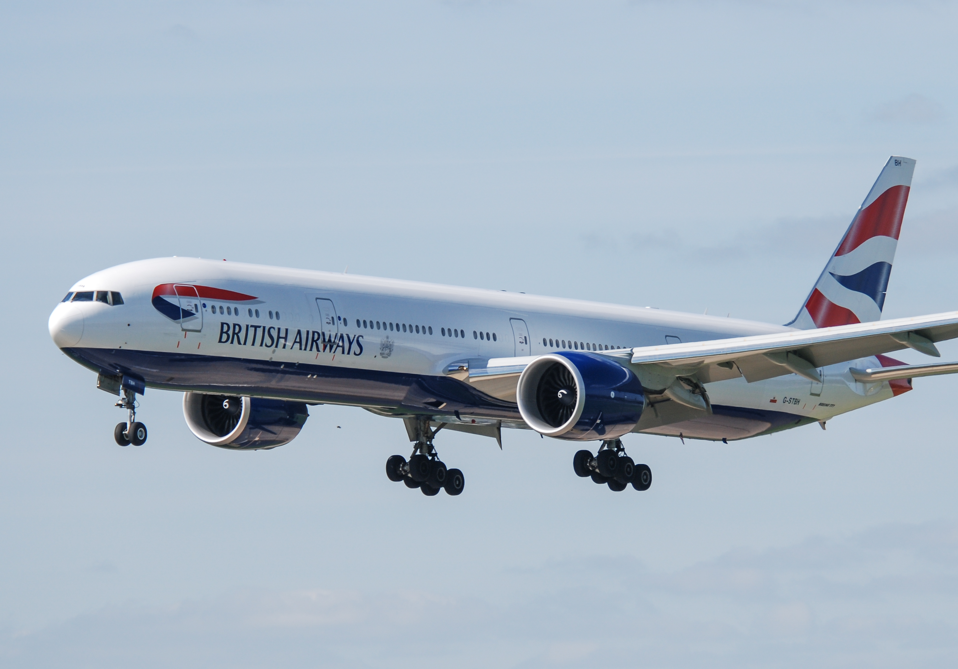 G-STBH/GSTBH British Airways Boeing 777-336ER Photo by Ayronautica - AVSpotters.com