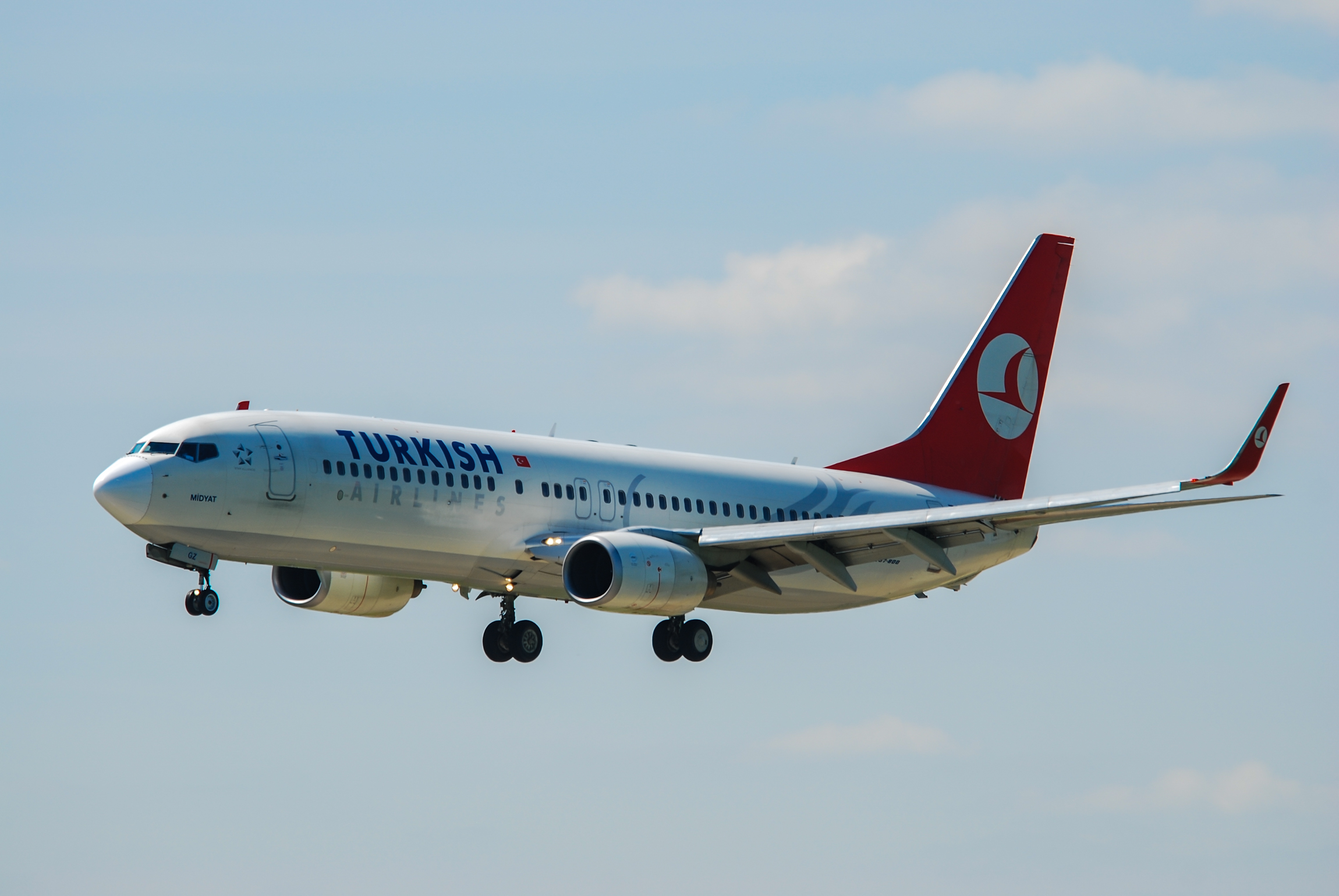 TC-JGZ/TCJGZ THY Turkish Airlines Boeing 737-8F2(WL) Photo by Ayronautica - AVSpotters.com