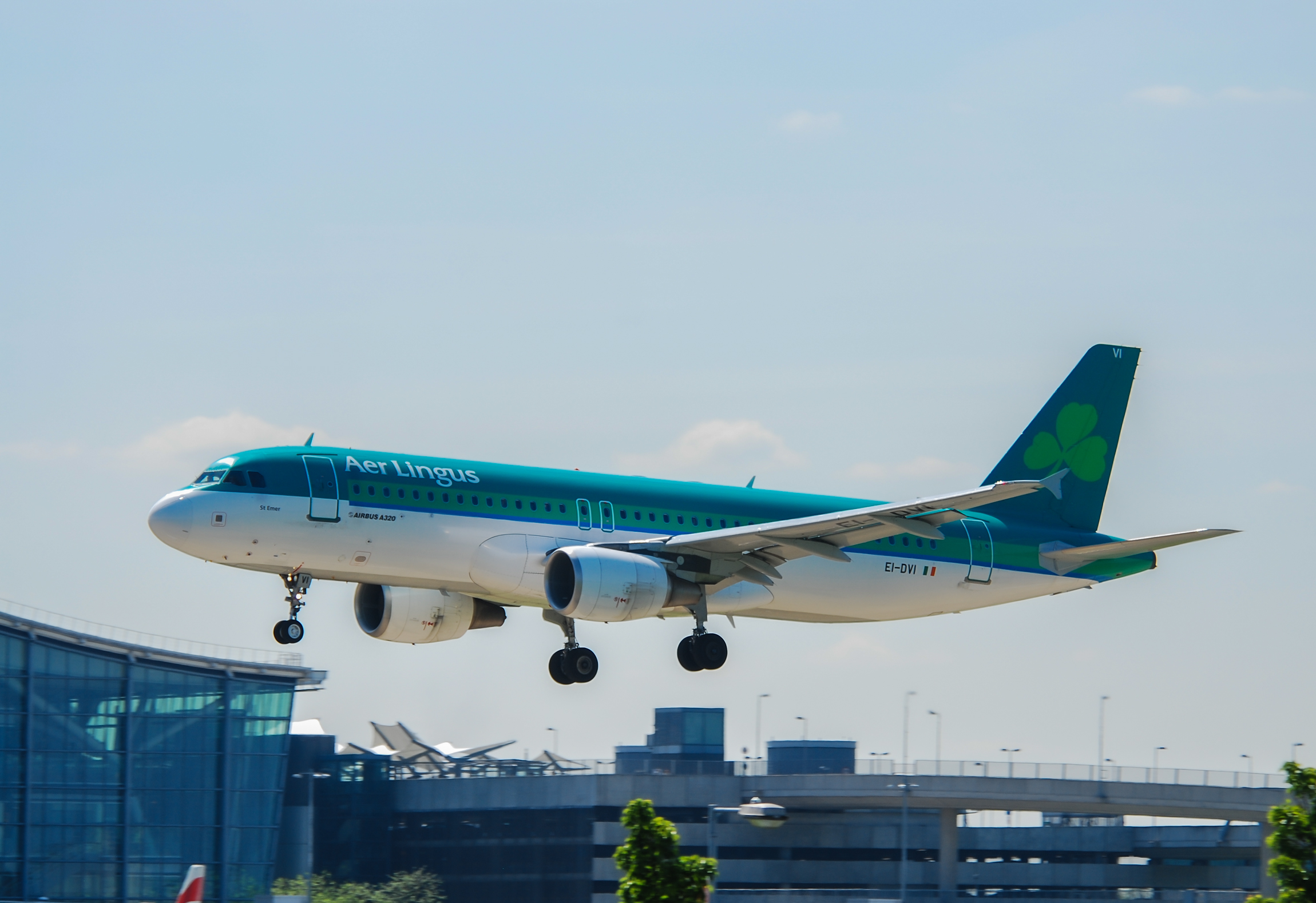 EI-DVI/EIDVI Aer Lingus Airbus A320-214 Photo by Ayronautica - AVSpotters.com