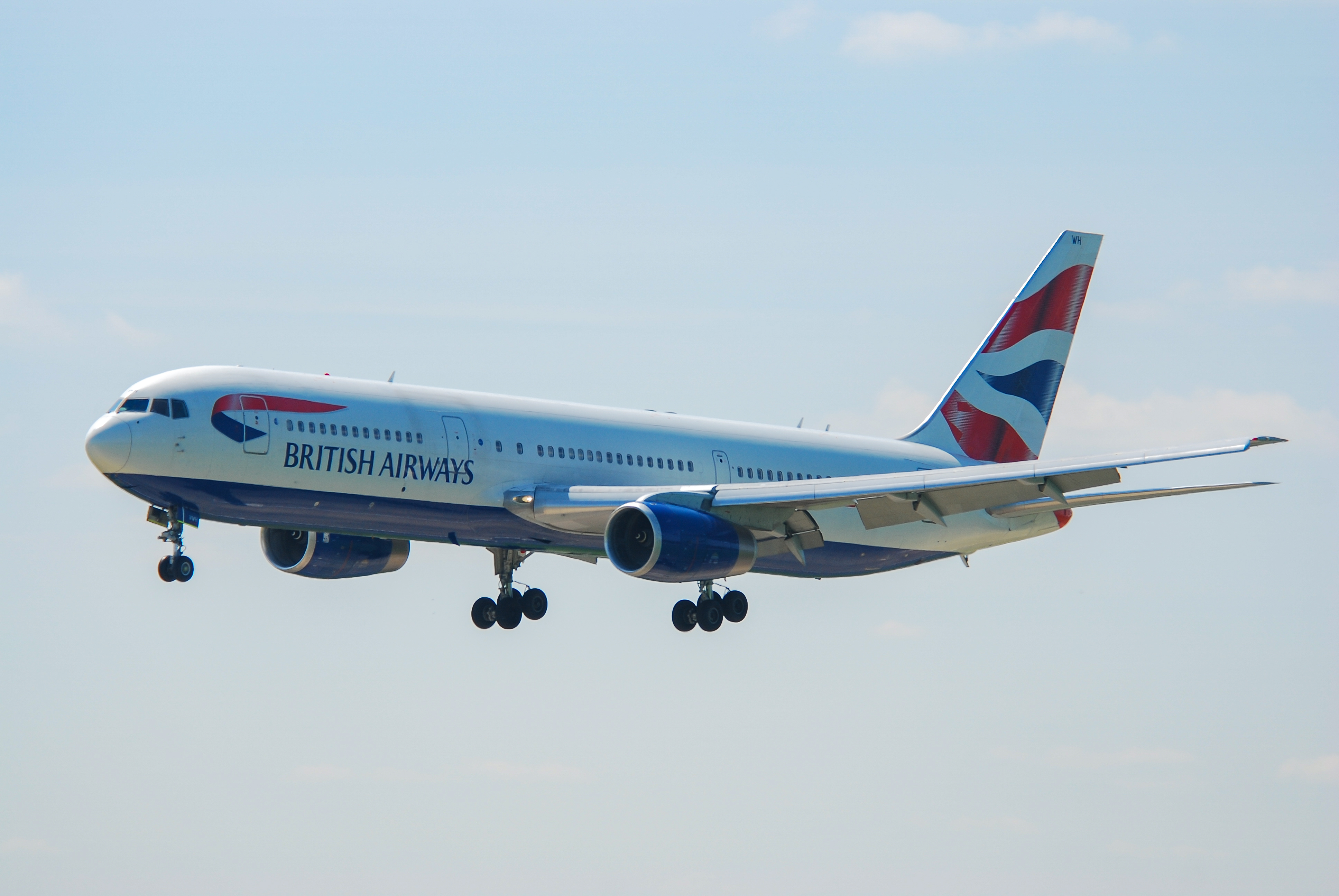 G-BNWH/GBNWH British Airways Boeing 767-336ER Photo by Ayronautica - AVSpotters.com