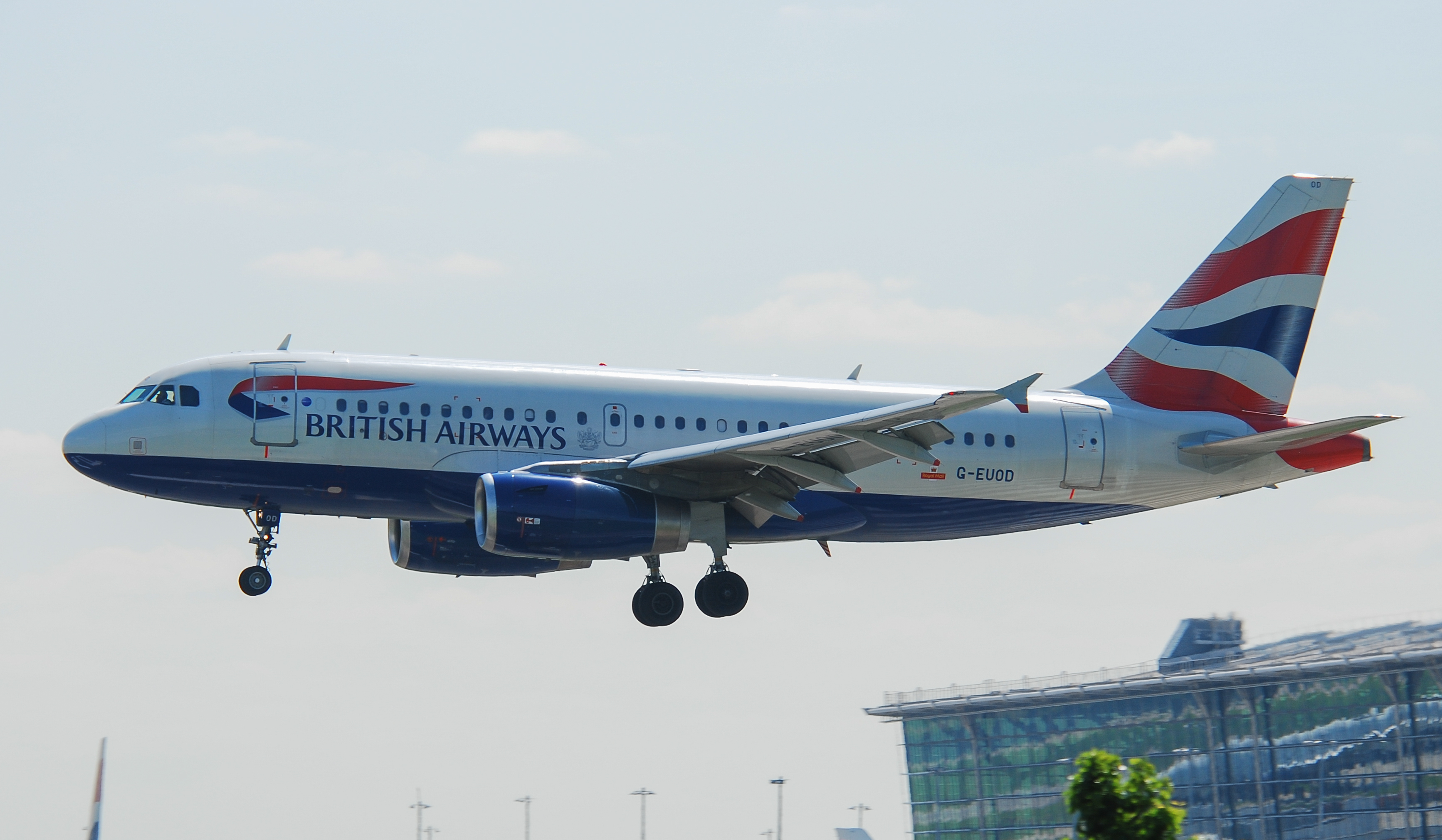 G-EUOD/GEUOD British Airways Airbus A319-131 Photo by Ayronautica - AVSpotters.com