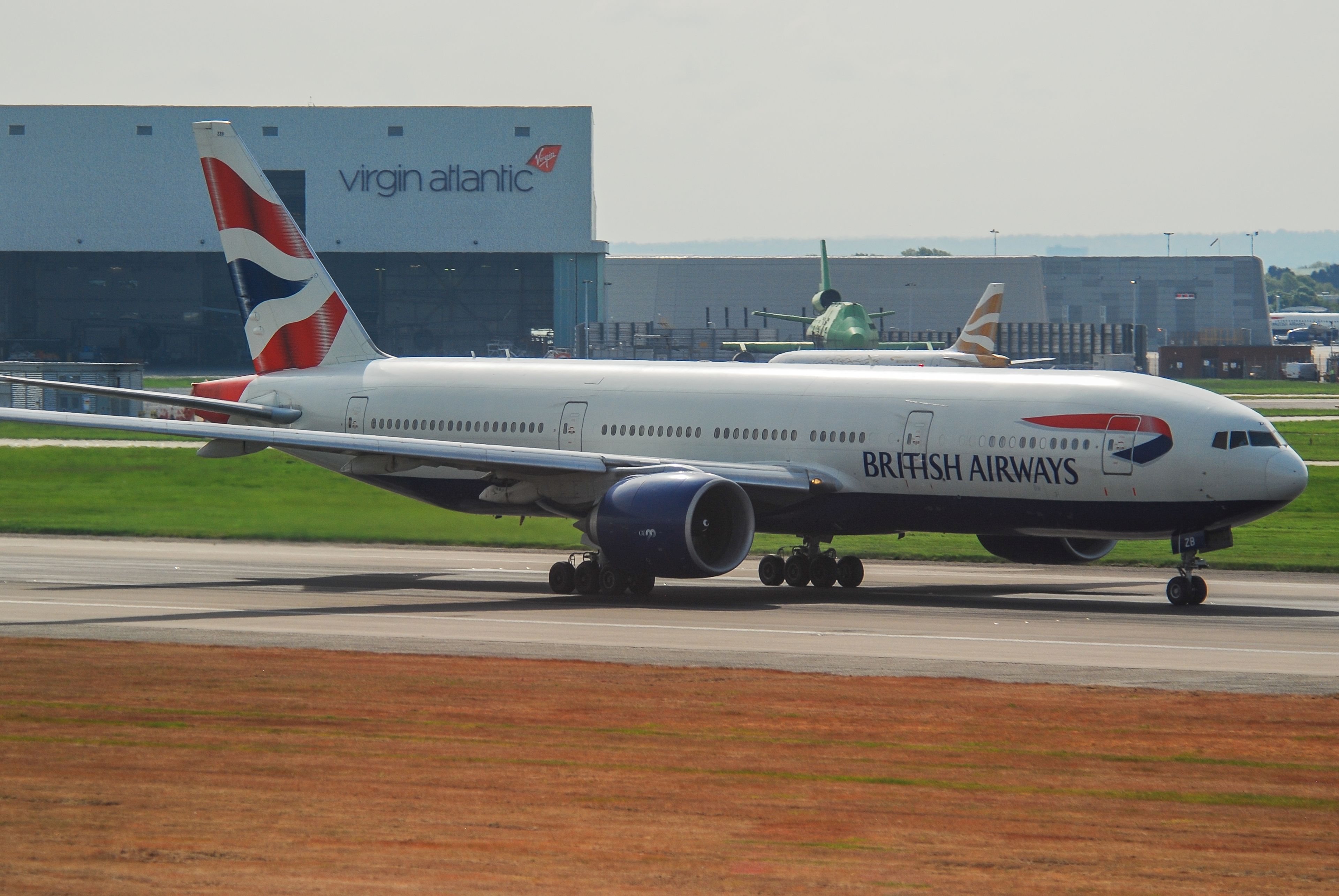 G-ZZZB/GZZZB British Airways Boeing 777-236 Photo by Ayronautica - AVSpotters.com