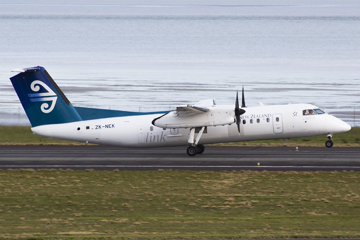ZK-NEK/ZKNEK Air New Zealand de Havilland Canada DHC-8 Airframe Information - AVSpotters.com