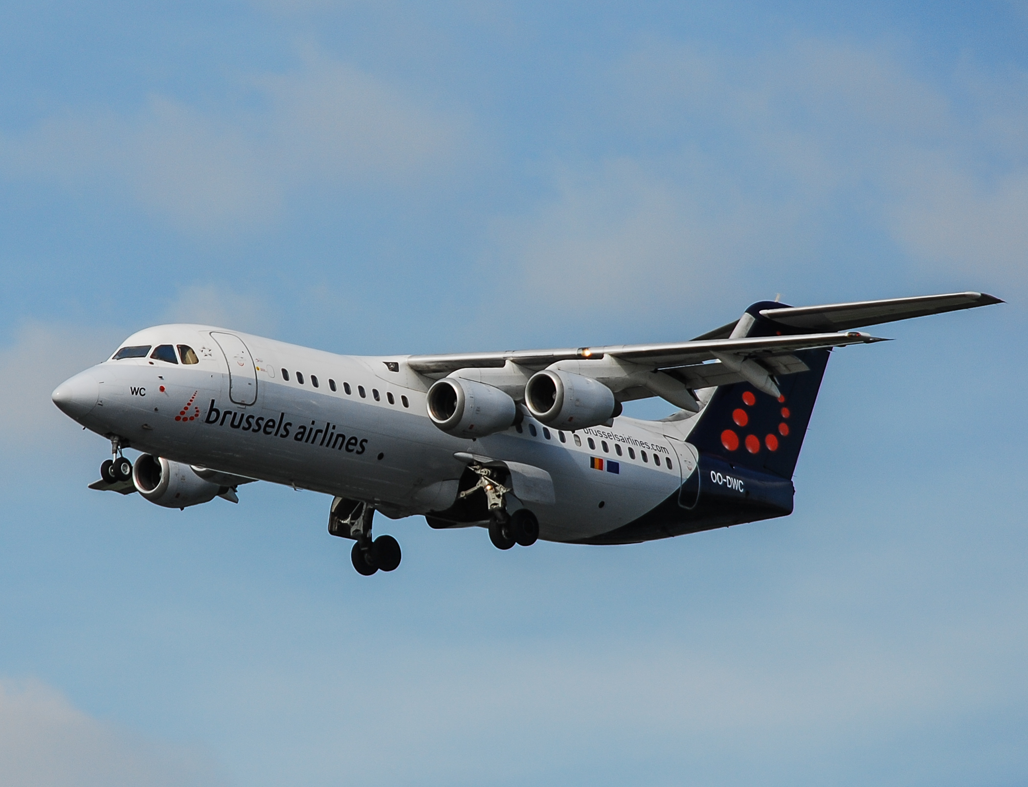 OO-DWC/OODWC Brussels Airlines British Aerospace Avro RJ100  Photo by Ayronautica - AVSpotters.com
