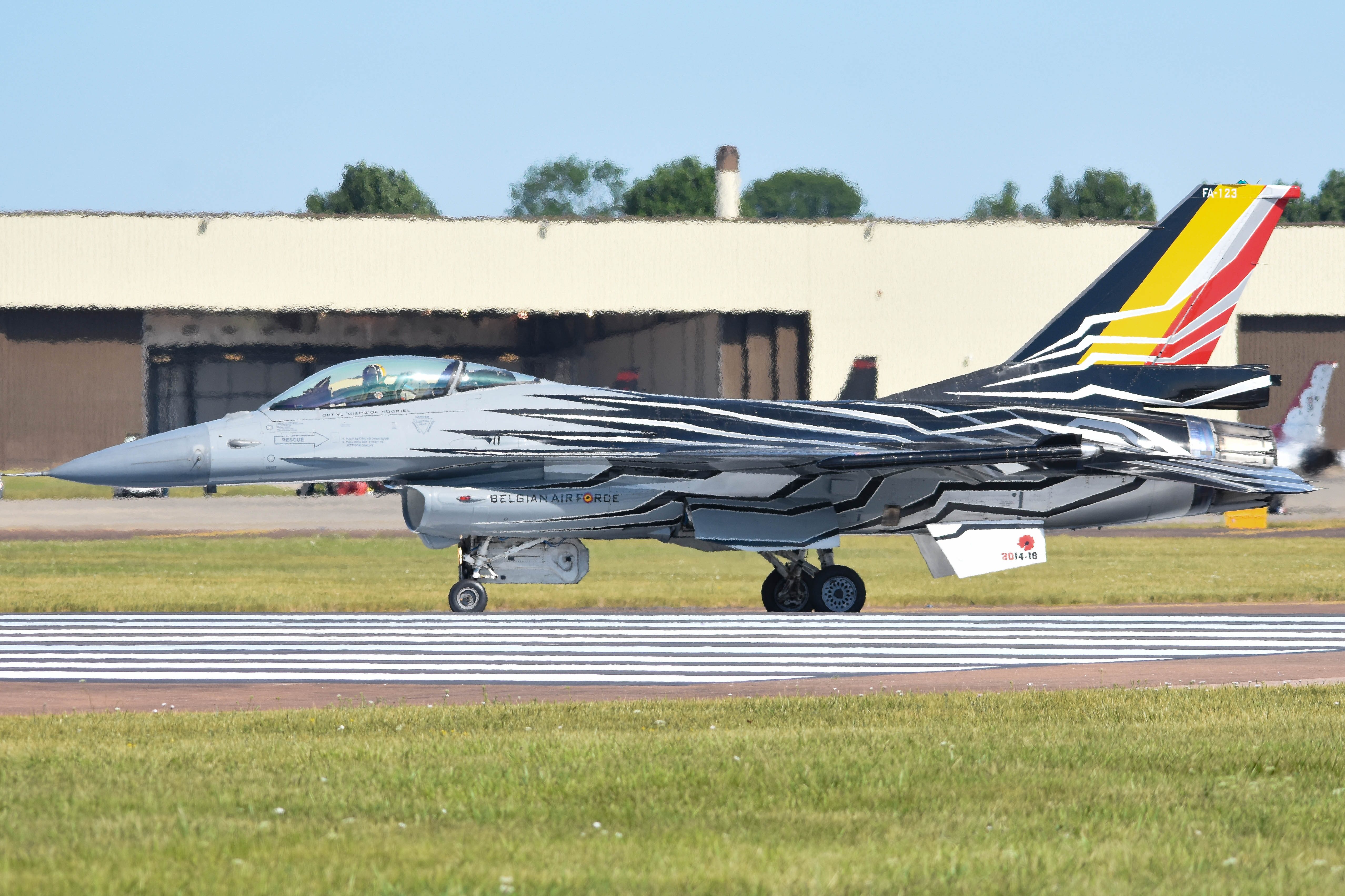 FA123/FA123 Belgian Air Component General Dynamics F-16A Fighting Falcon Photo by colinw - AVSpotters.com