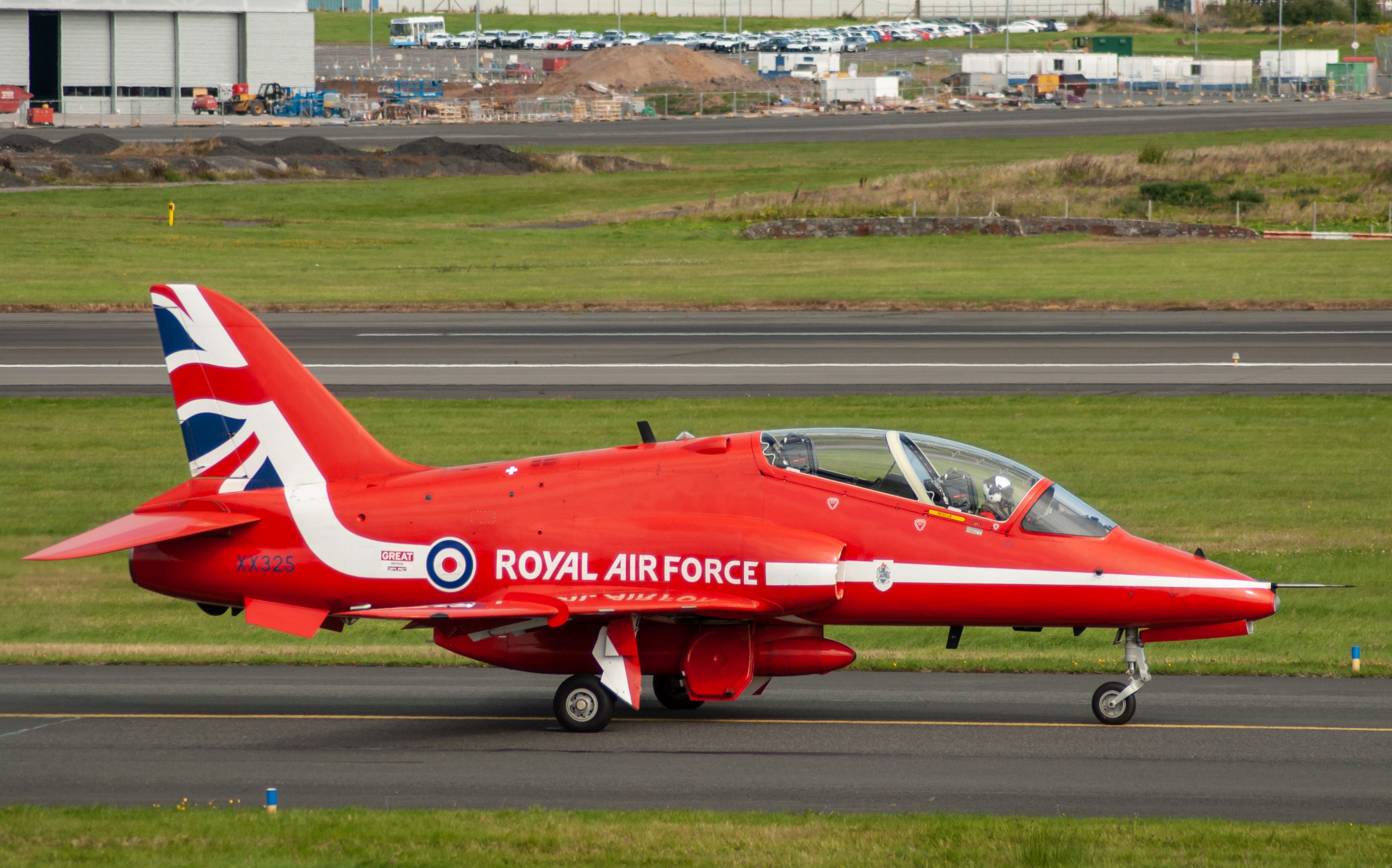 XX325/XX325 RAF - Royal Air Force British Aerospace Hawk T.1(F) Photo by Ayronautica - AVSpotters.com
