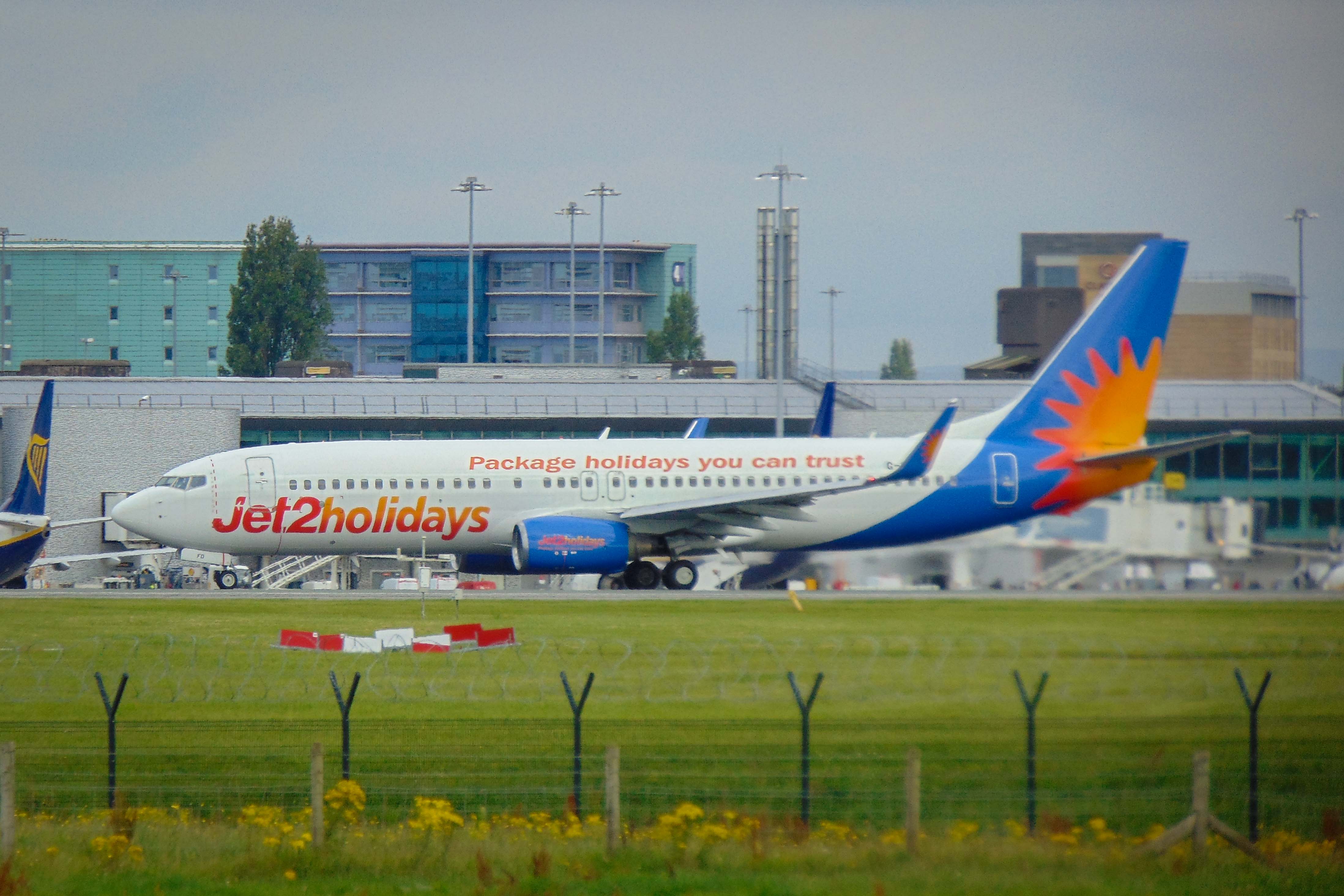 G-GDFD/GGDFD Jet2 Boeing 737-8K5(WL) Photo by AV8 Photos - AVSpotters.com