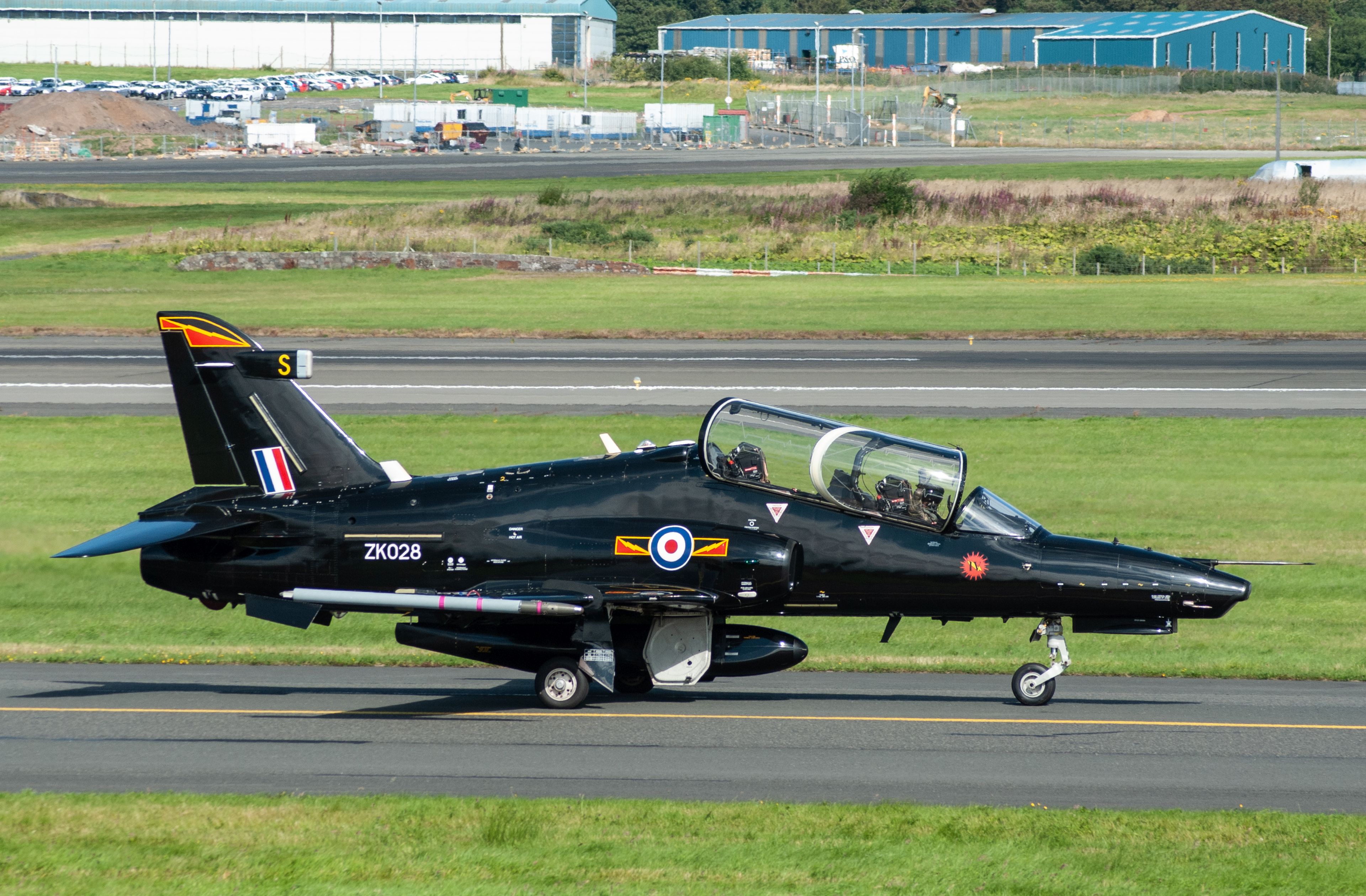 ZK028/ZK028 RAF - Royal Air Force British Aerospace Hawk Airframe Information - AVSpotters.com