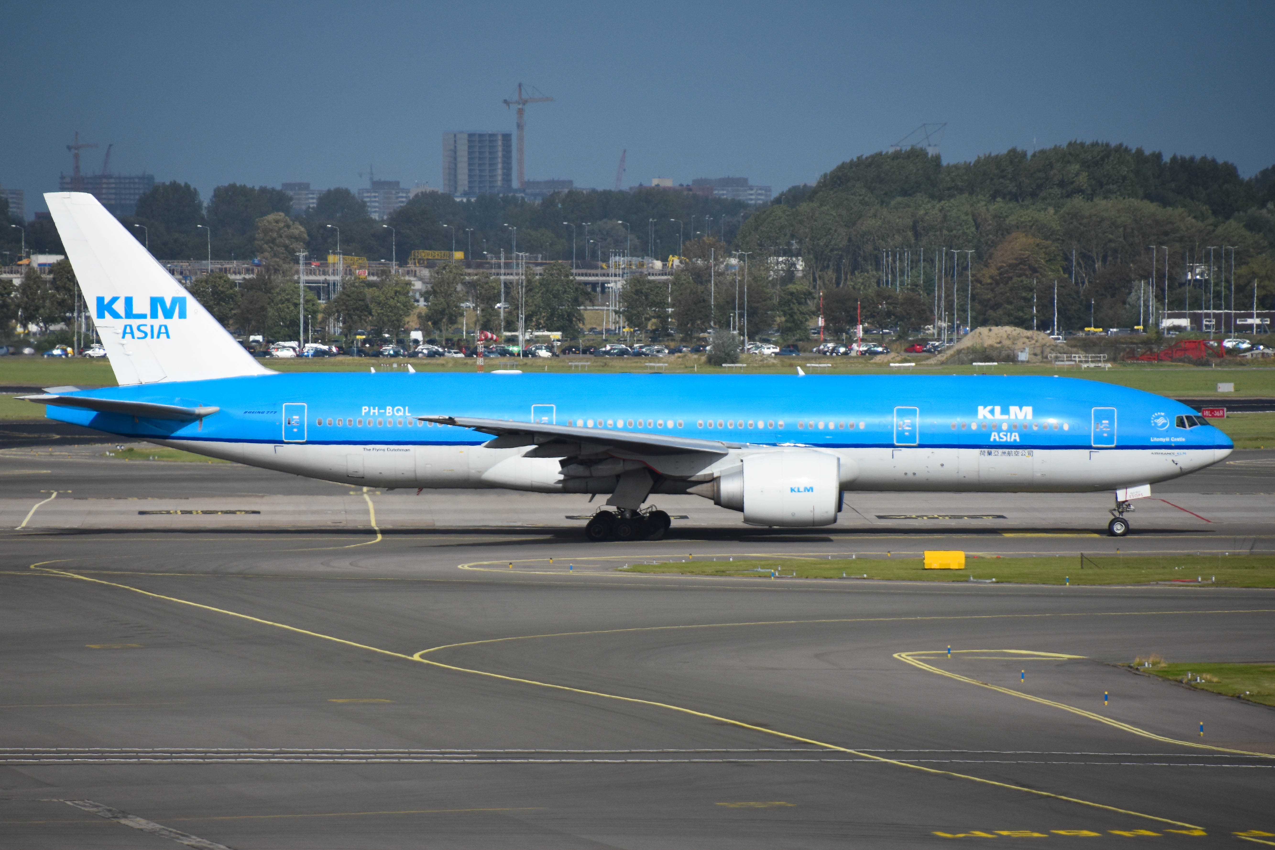 PH-BQL/PHBQL KLM Royal Dutch Airlines Boeing 777 Airframe Information - AVSpotters.com