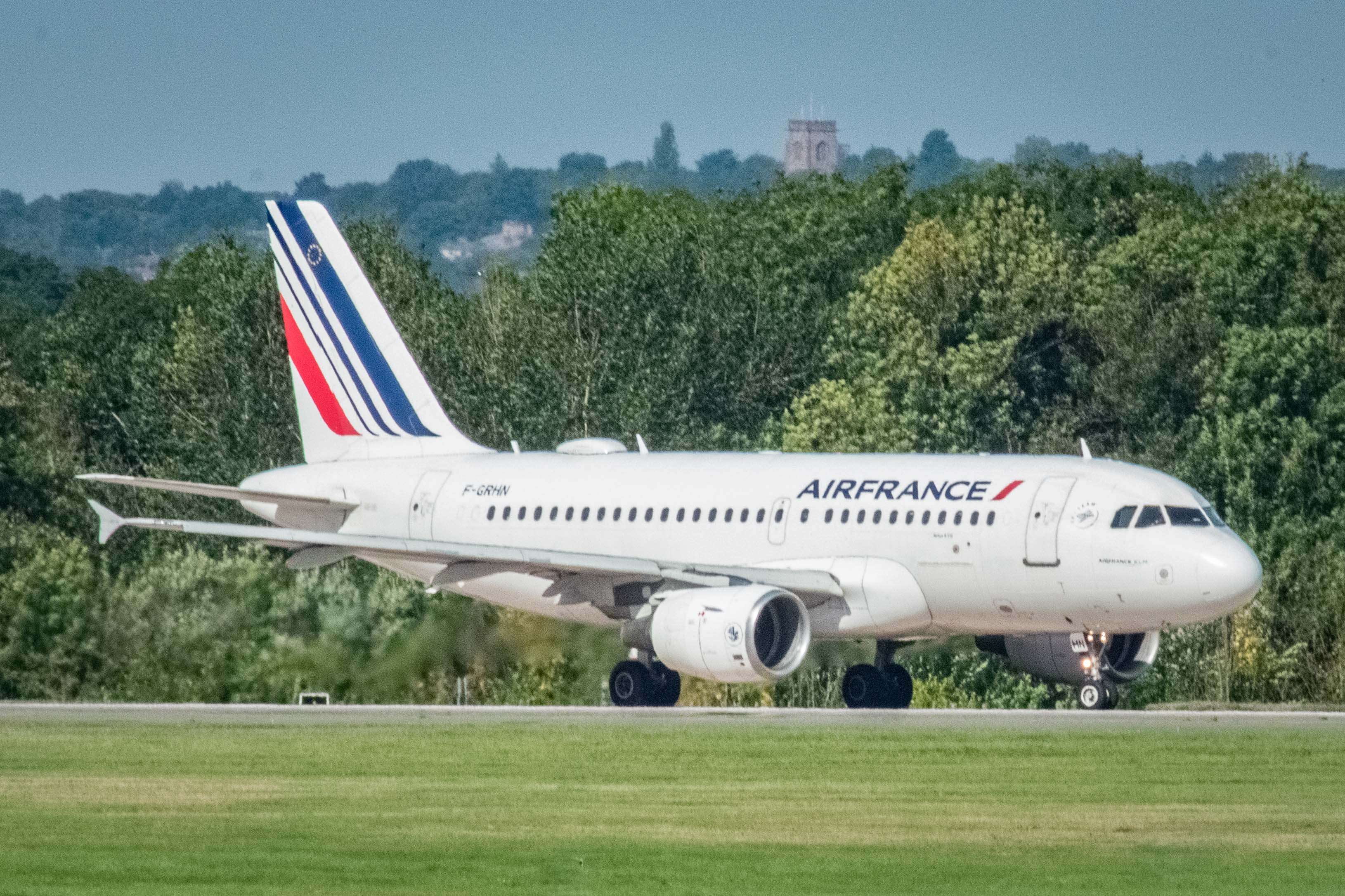 F-GRHN/FGRHN Air France Airbus A319-111 Photo by AV8 Photos - AVSpotters.com