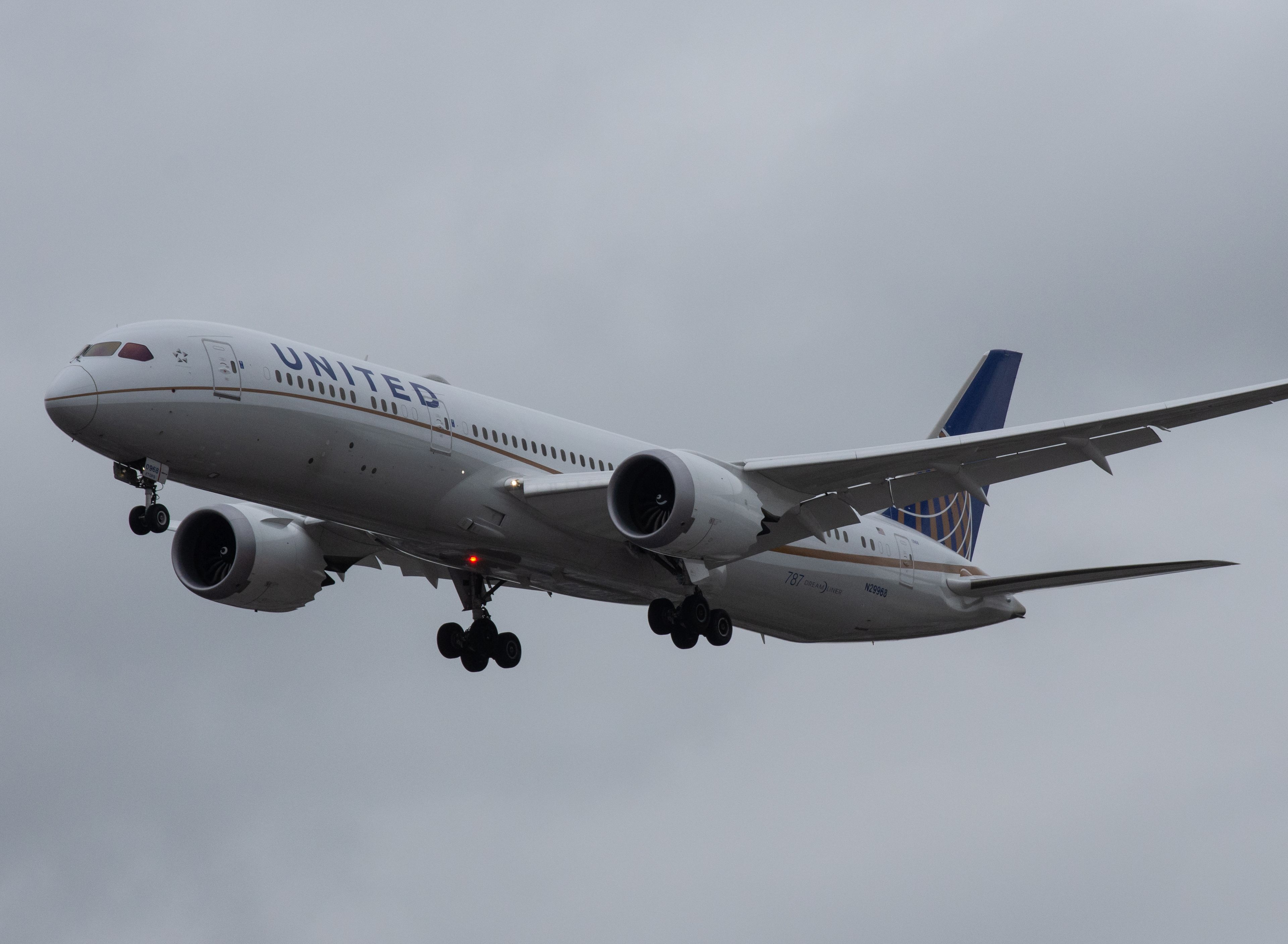 N29968/N29968 United Airlines Boeing 787-9 Photo by Ayronautica - AVSpotters.com