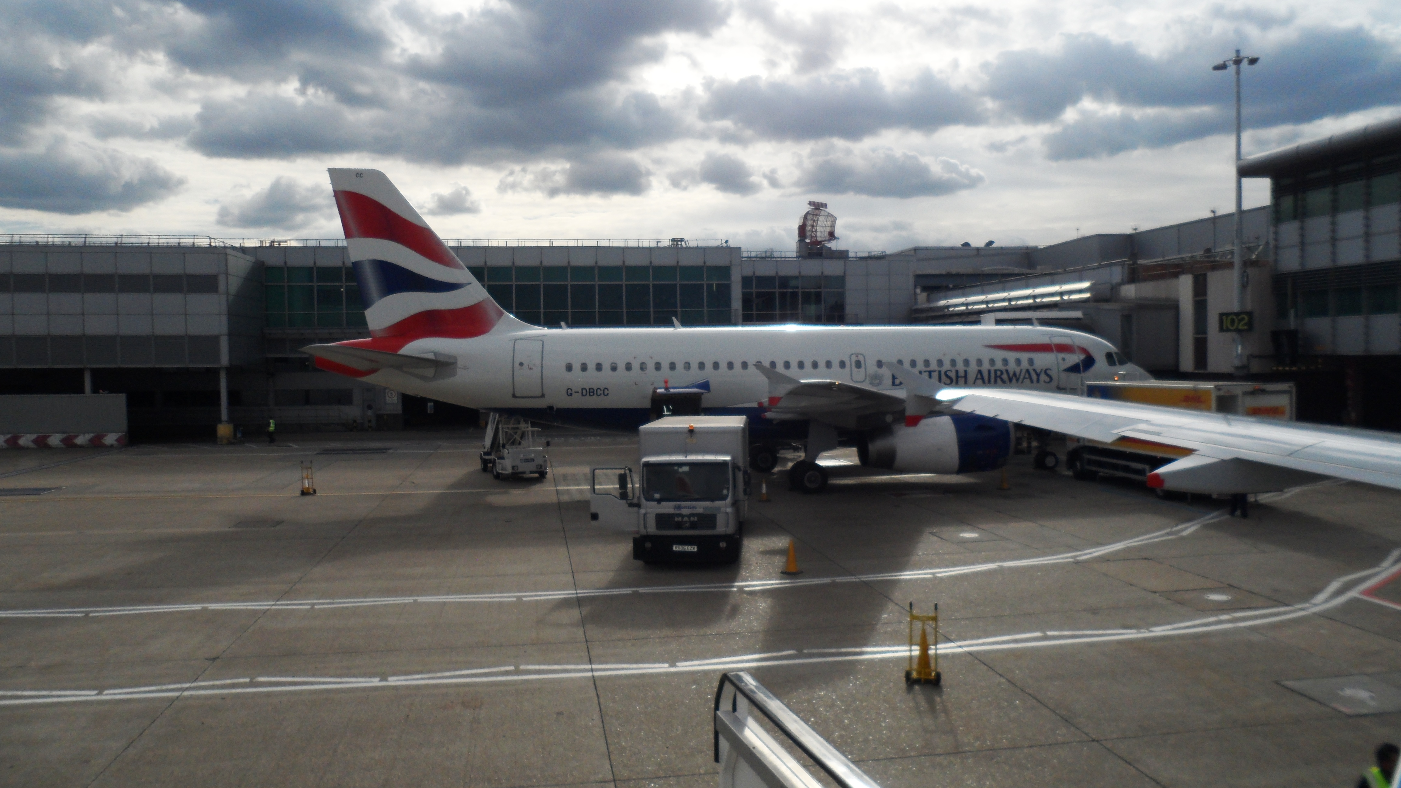 G-DBCC/GDBCC British Airways Airbus A319-131 Photo by RJflyer - AVSpotters.com