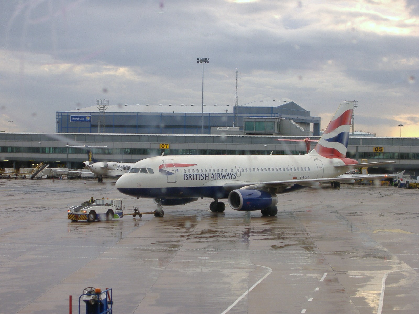 G-EUPE/GEUPE British Airways Airbus A319-131 Photo by RJflyer - AVSpotters.com