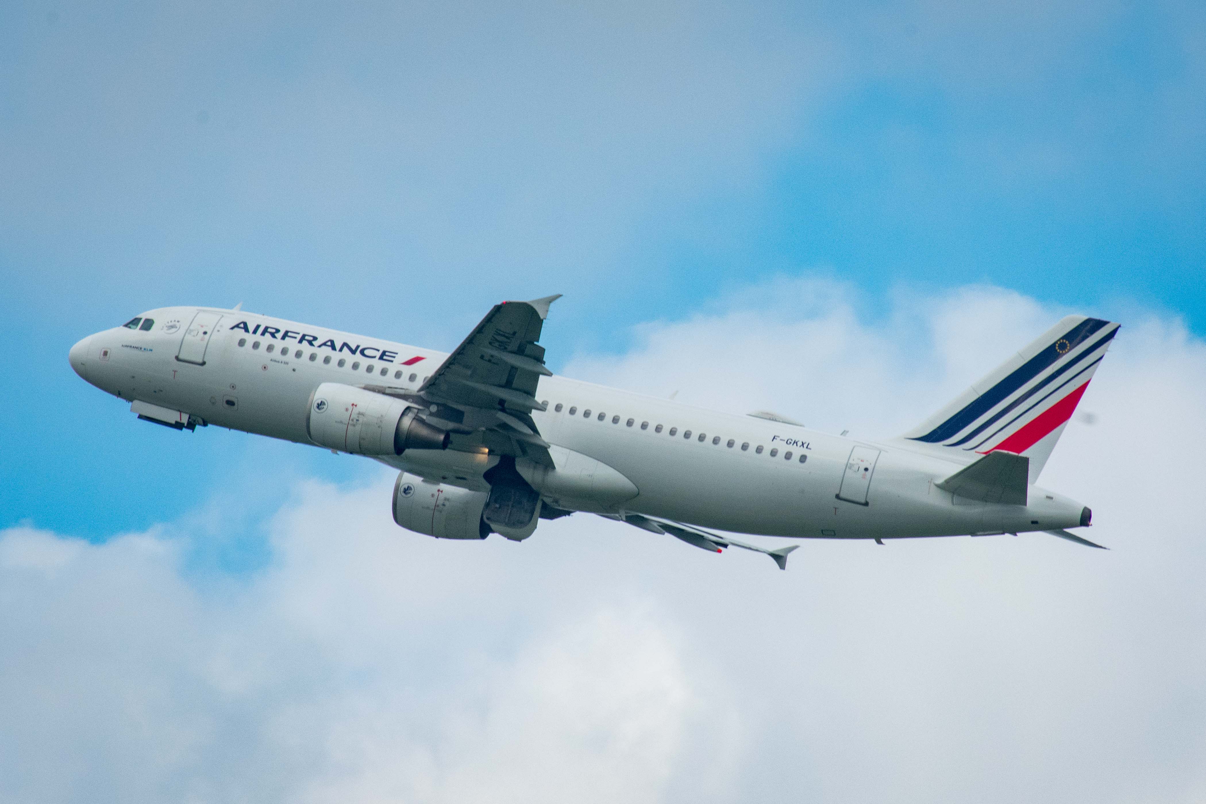 F-GKXL/FGKXL Air France Airbus A320-214 Photo by AV8 Photos - AVSpotters.com