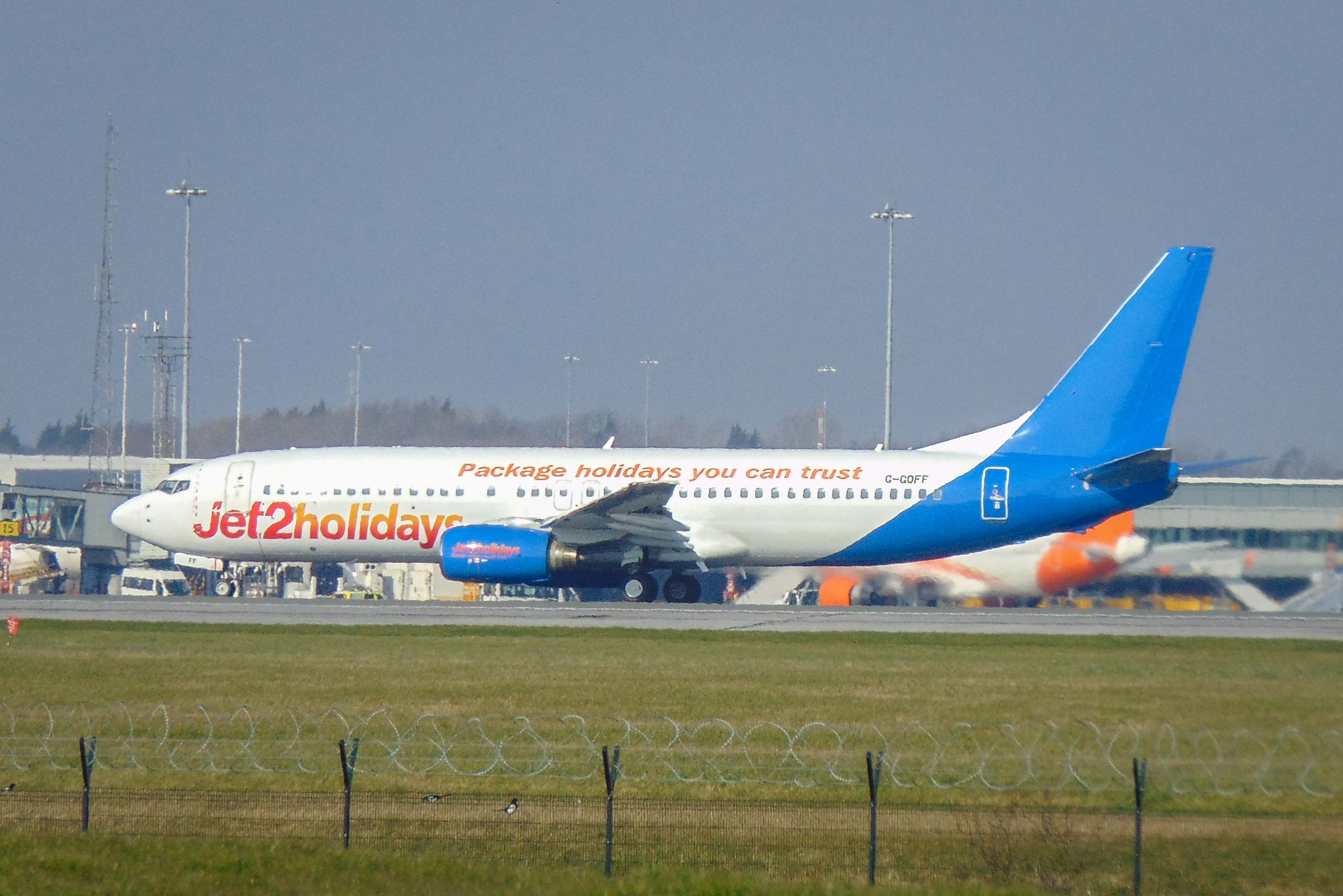 G-GDFF/GGDFF Jet2 Boeing 737-85P Photo by AV8 Photos - AVSpotters.com