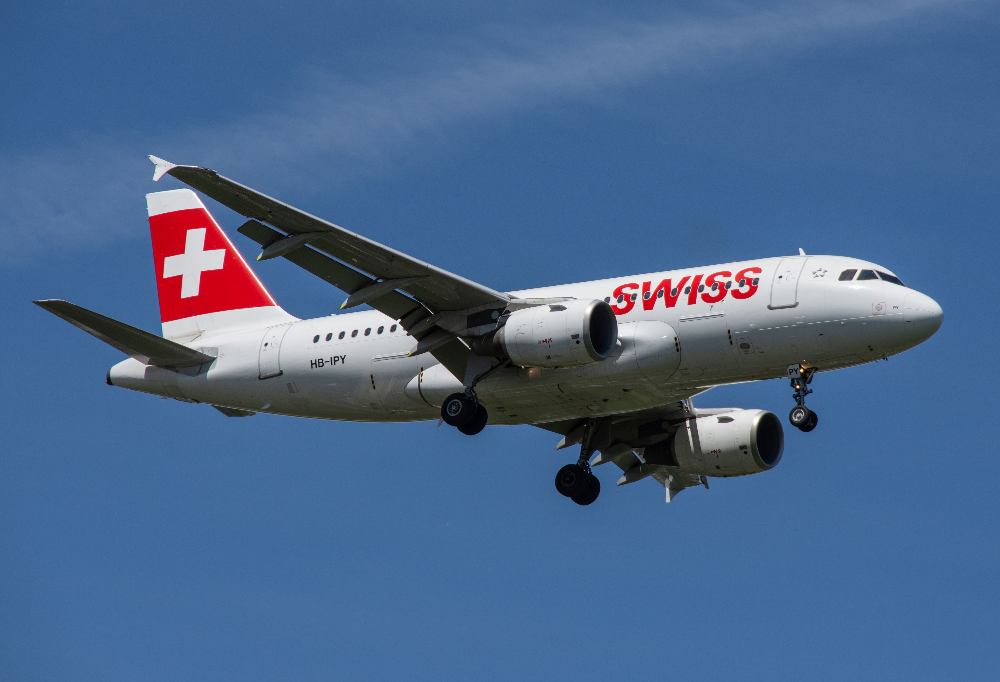 HB-IPY/HBIPY Swiss International Air Lines Airbus A319 Airframe Information - AVSpotters.com