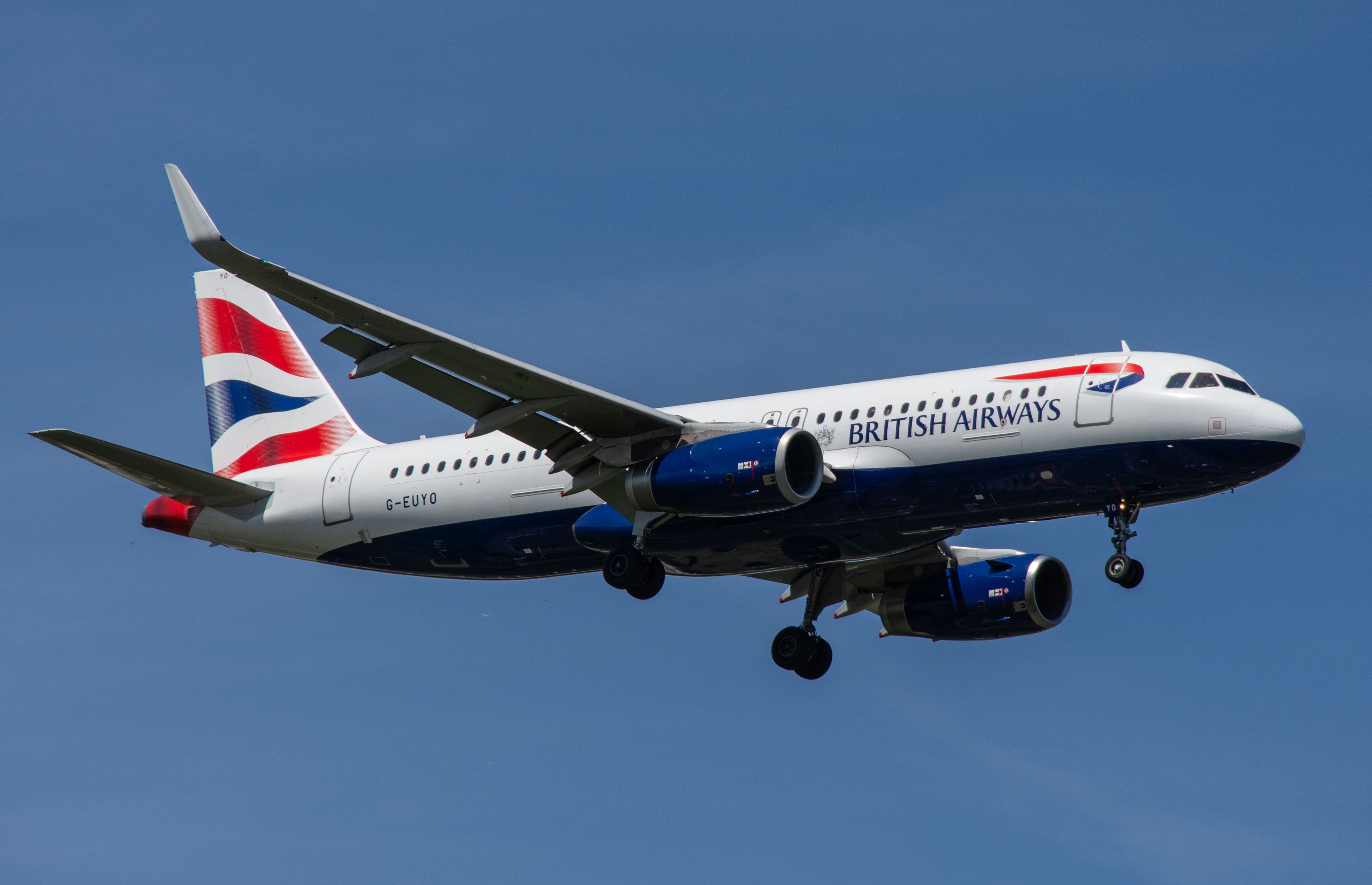 G-EUYO/GEUYO British Airways Airbus A320 Airframe Information - AVSpotters.com