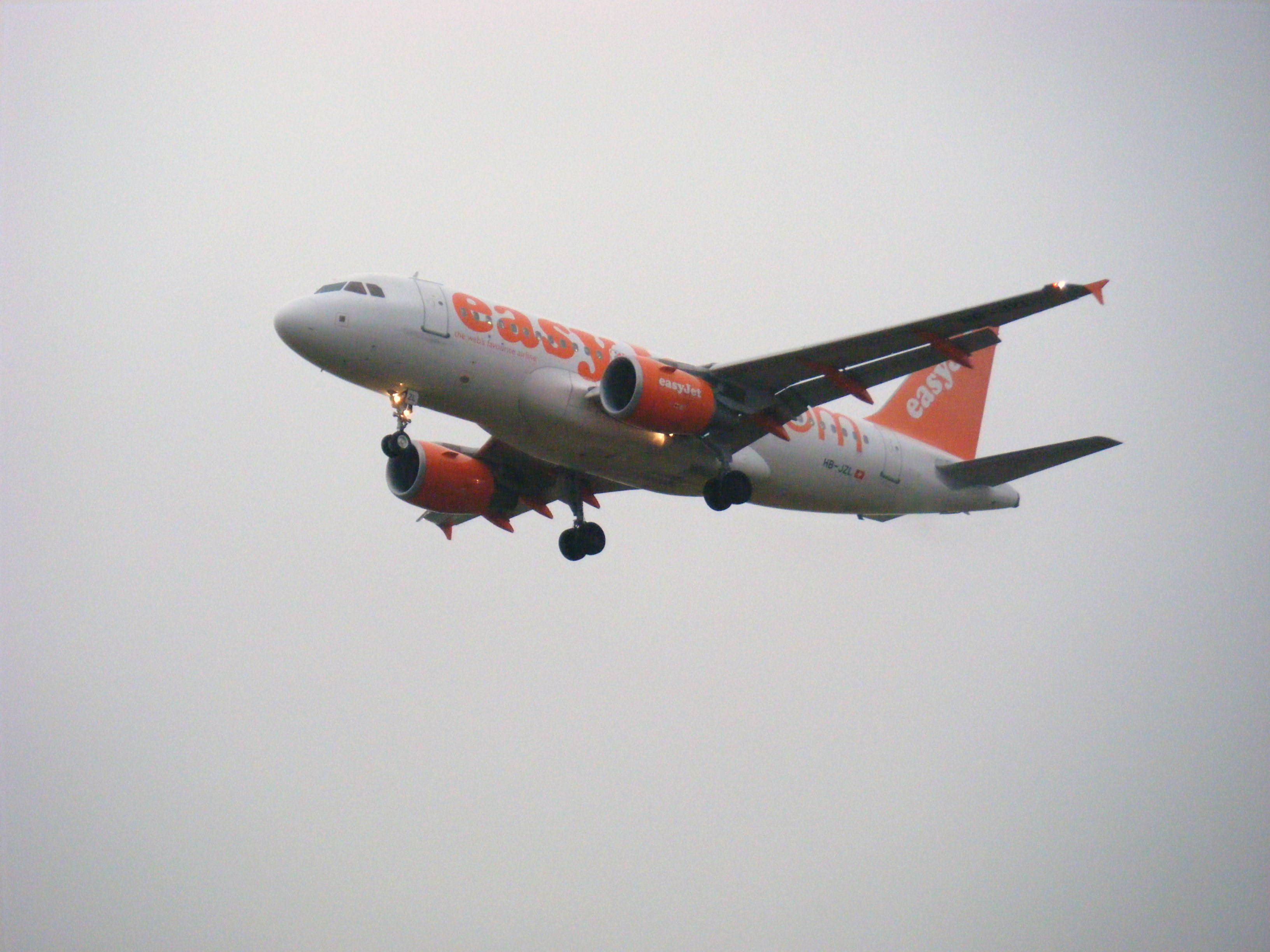 HB-JZL/HBJZL easyJet Switzerland Airbus A319-111 Photo by RJflyer - AVSpotters.com