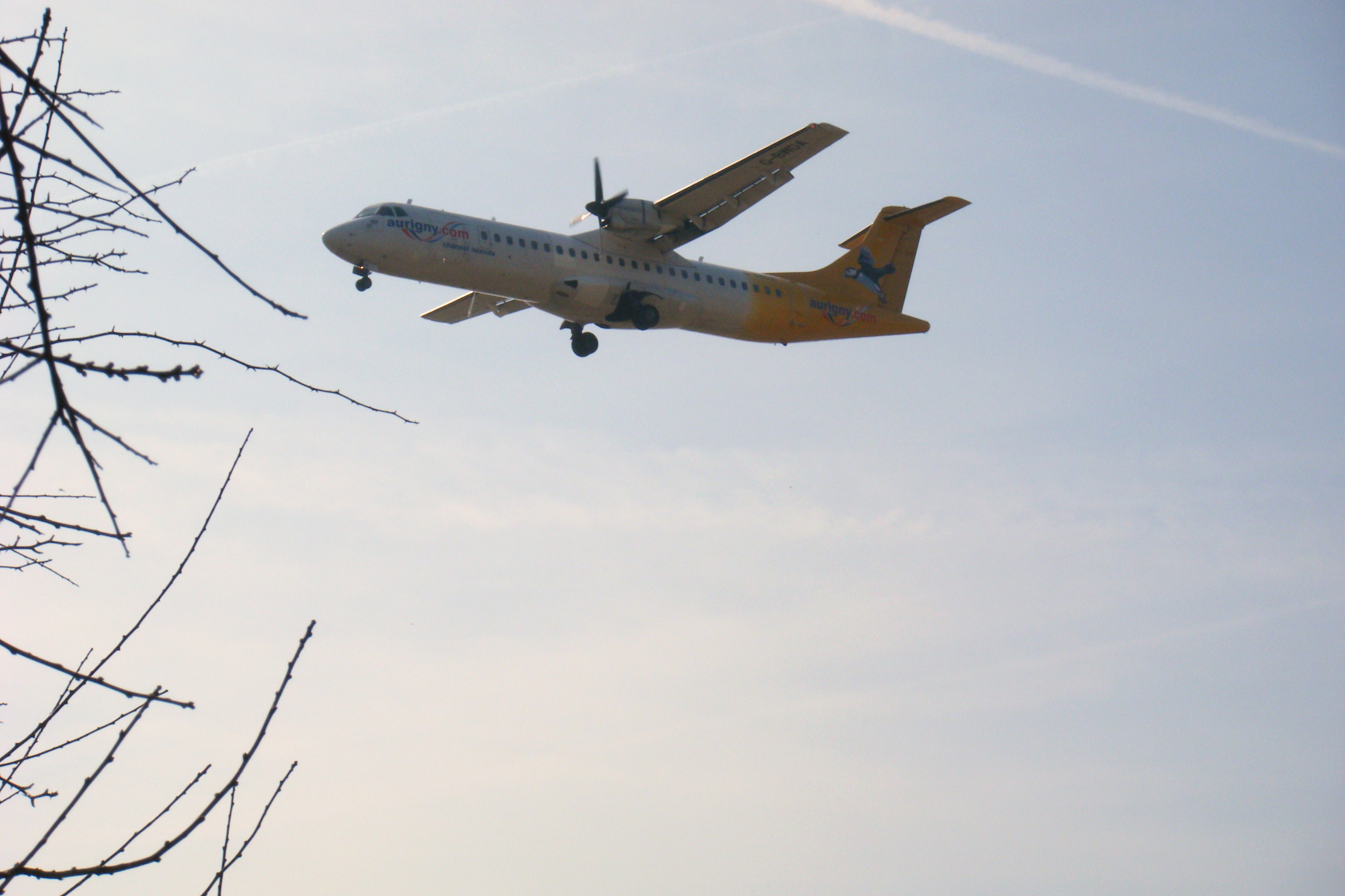 G-BWDA/GBWDA Aurigny Air Services ATR 72-202 Photo by RJflyer - AVSpotters.com