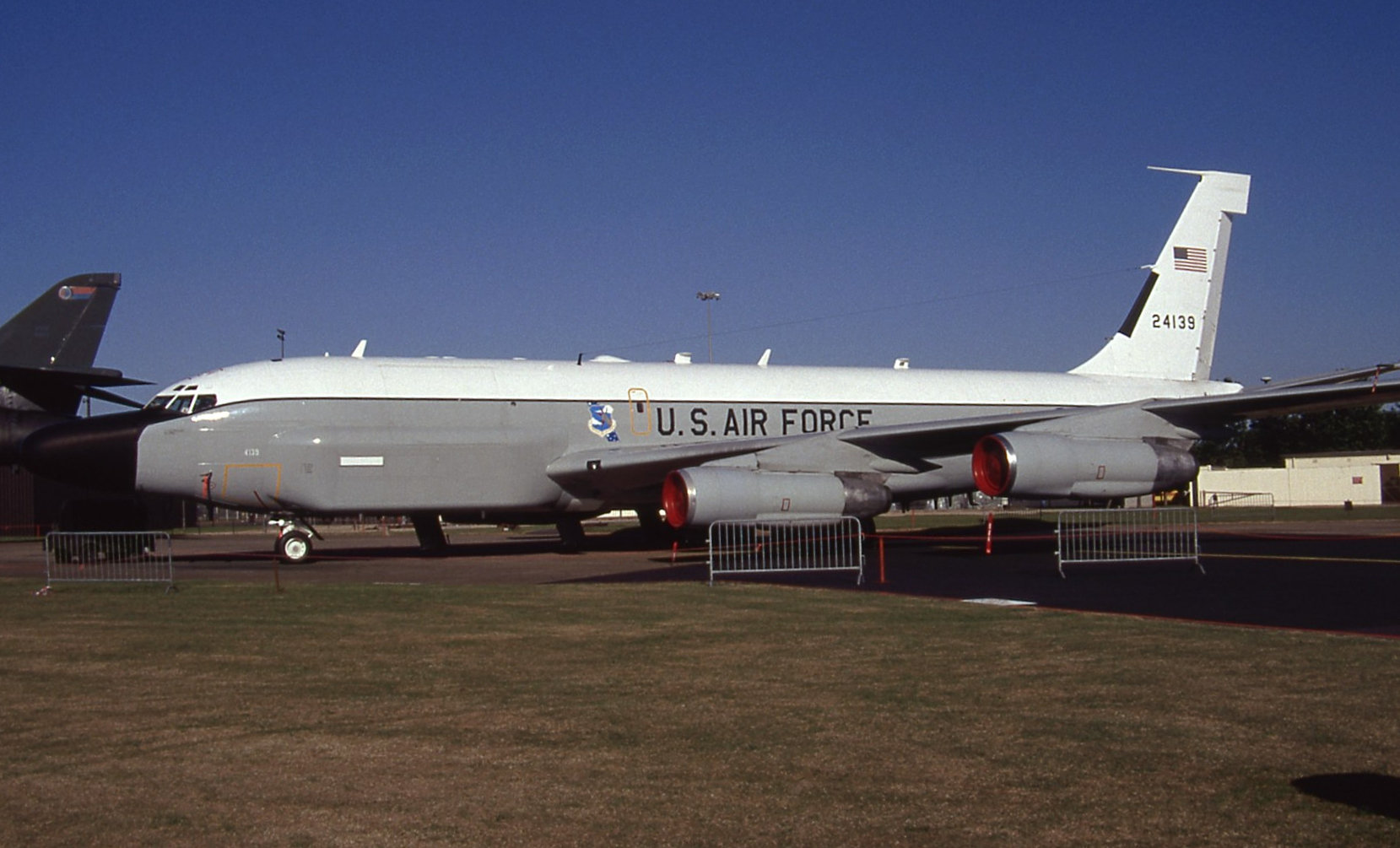 62-4139/624139 USAF - United States Air Force Boeing C-135 Stratotanker Airframe Information - AVSpotters.com