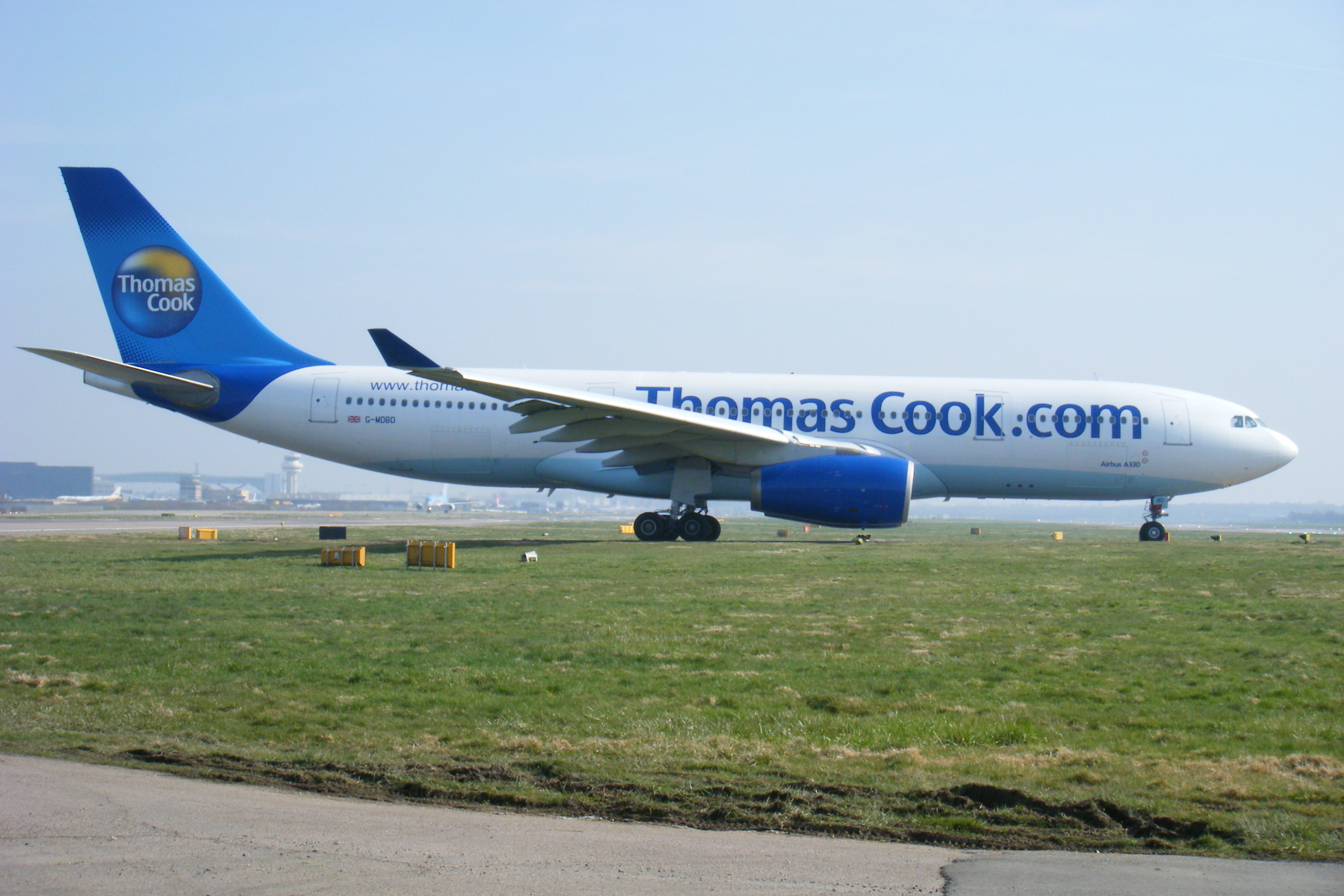 G-MDBD/GMDBD Thomas Cook Airlines Airbus A330-243 Photo by RJflyer - AVSpotters.com