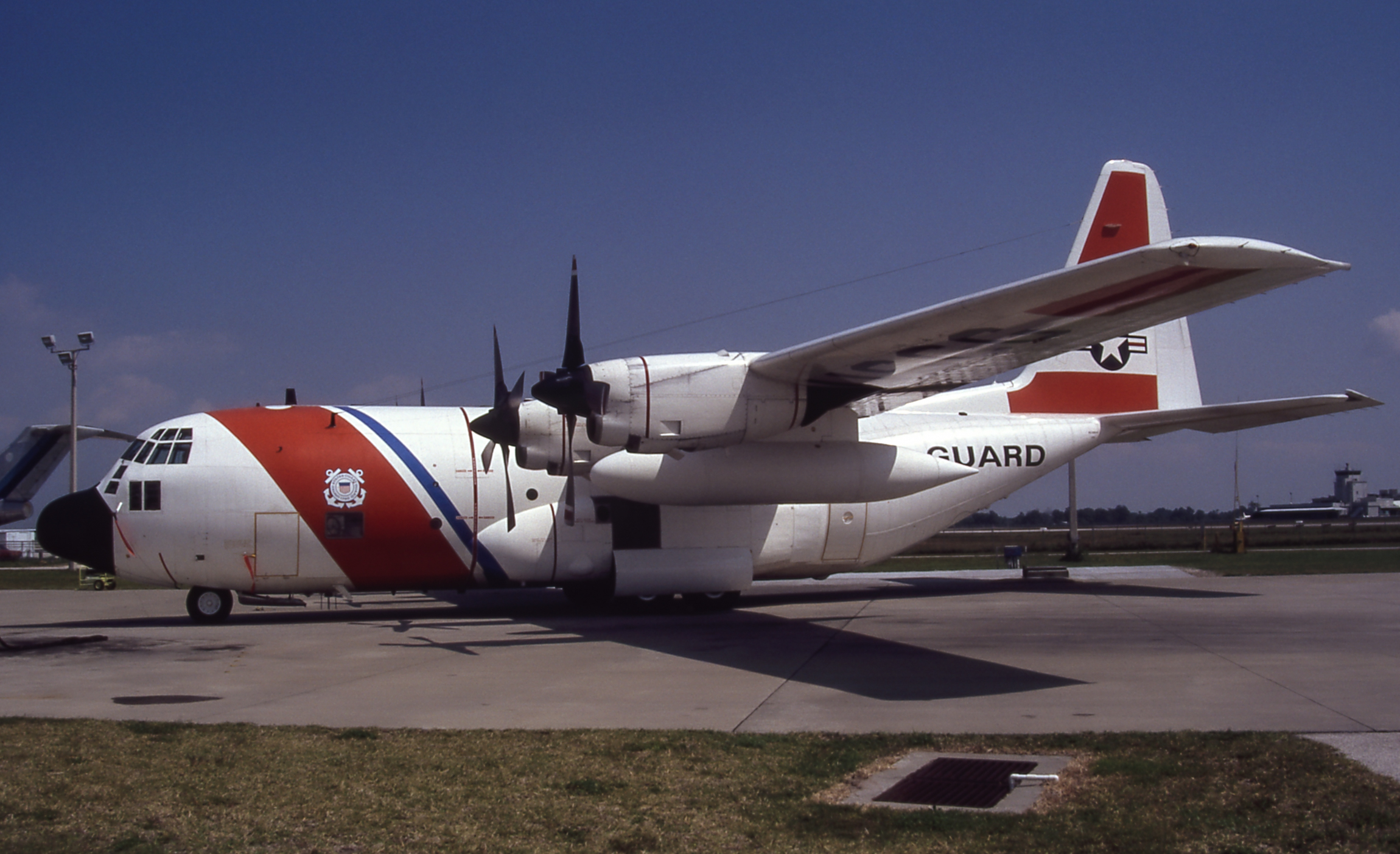 1711/1711 USCG - United States Coast Guard Lockheed C-130 Hercules Airframe Information - AVSpotters.com