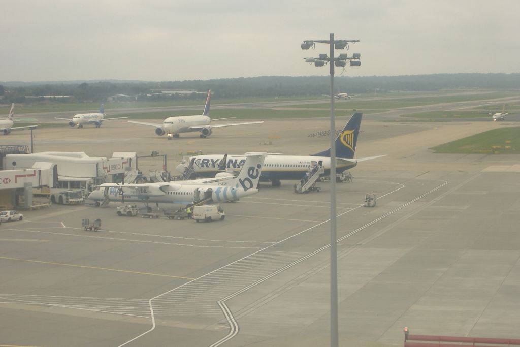 EI-DYF/EIDYF Ryanair Boeing 737-8AS(WL) Photo by RJflyer - AVSpotters.com