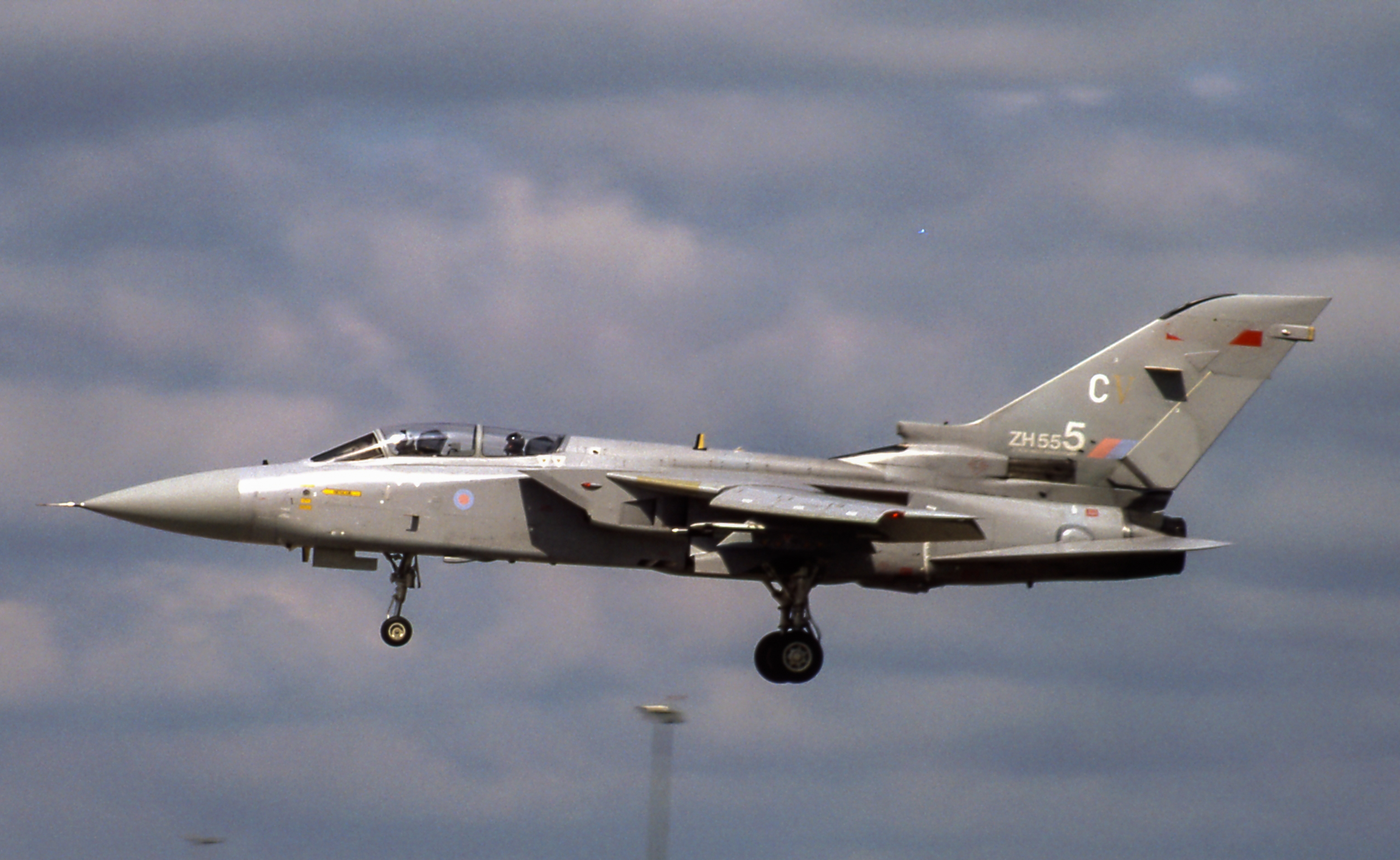 ZH555/ZH555 Withdrawn from use Panavia Tornado Airframe Information - AVSpotters.com