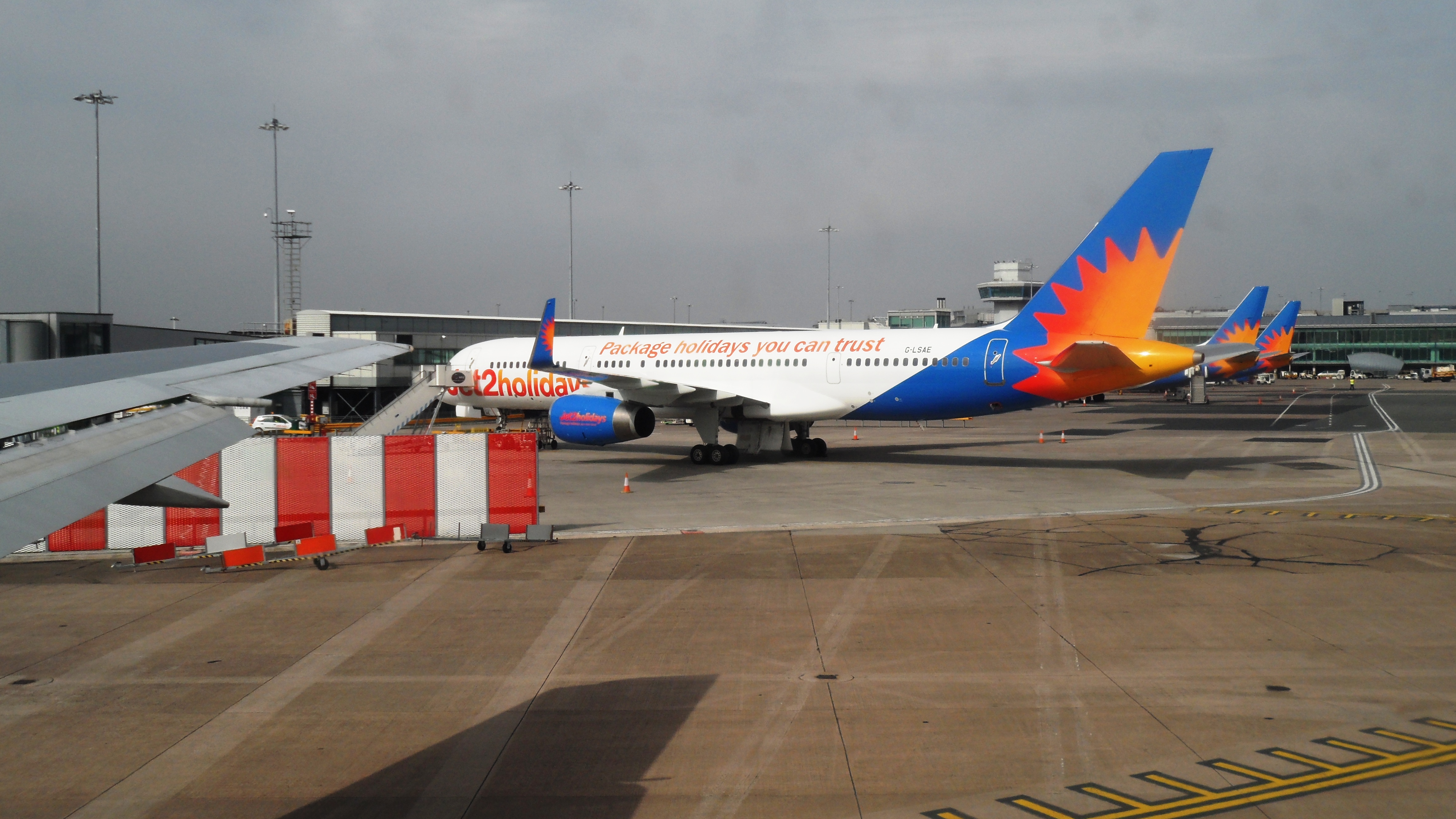 G-LSAE/GLSAE Jet2 Boeing 757-27B(WL) Photo by RJflyer - AVSpotters.com