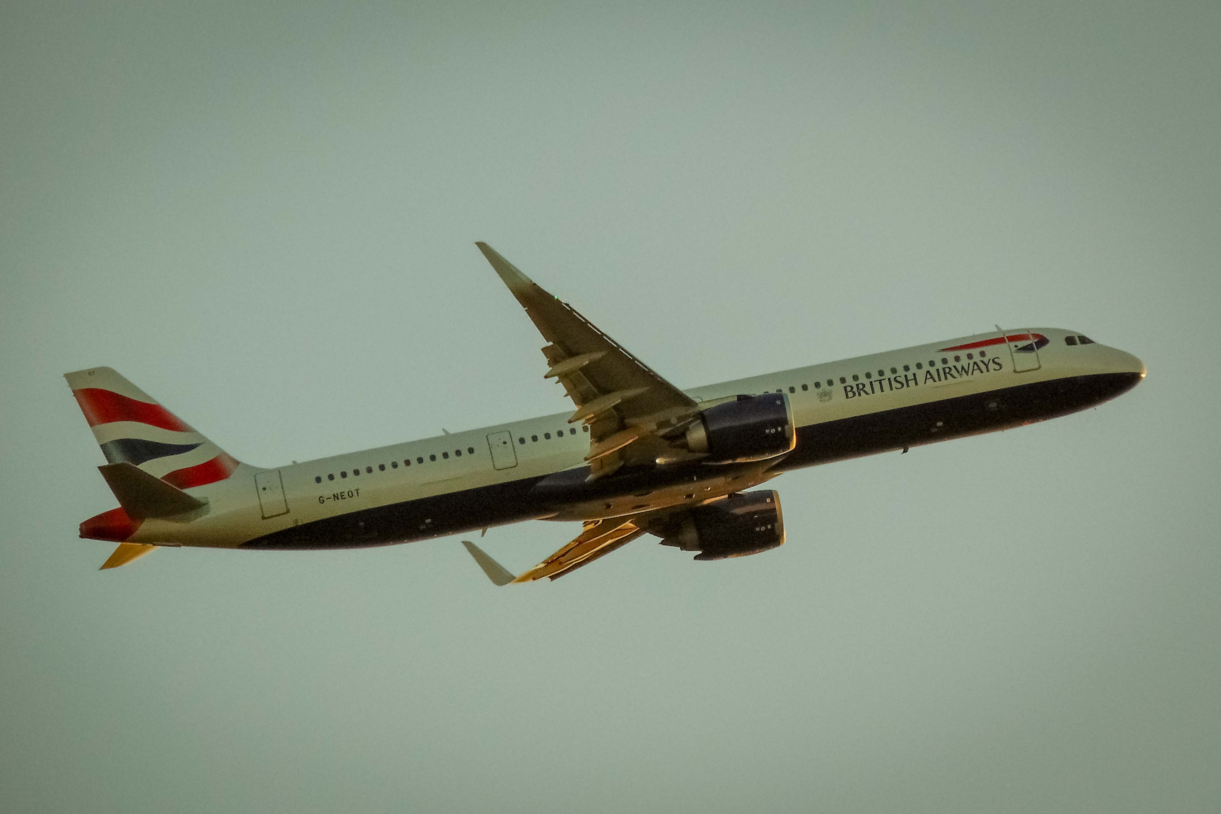 G-NEOT/GNEOT British Airways Airbus A321-251nx Photo by AV8 Photos - AVSpotters.com