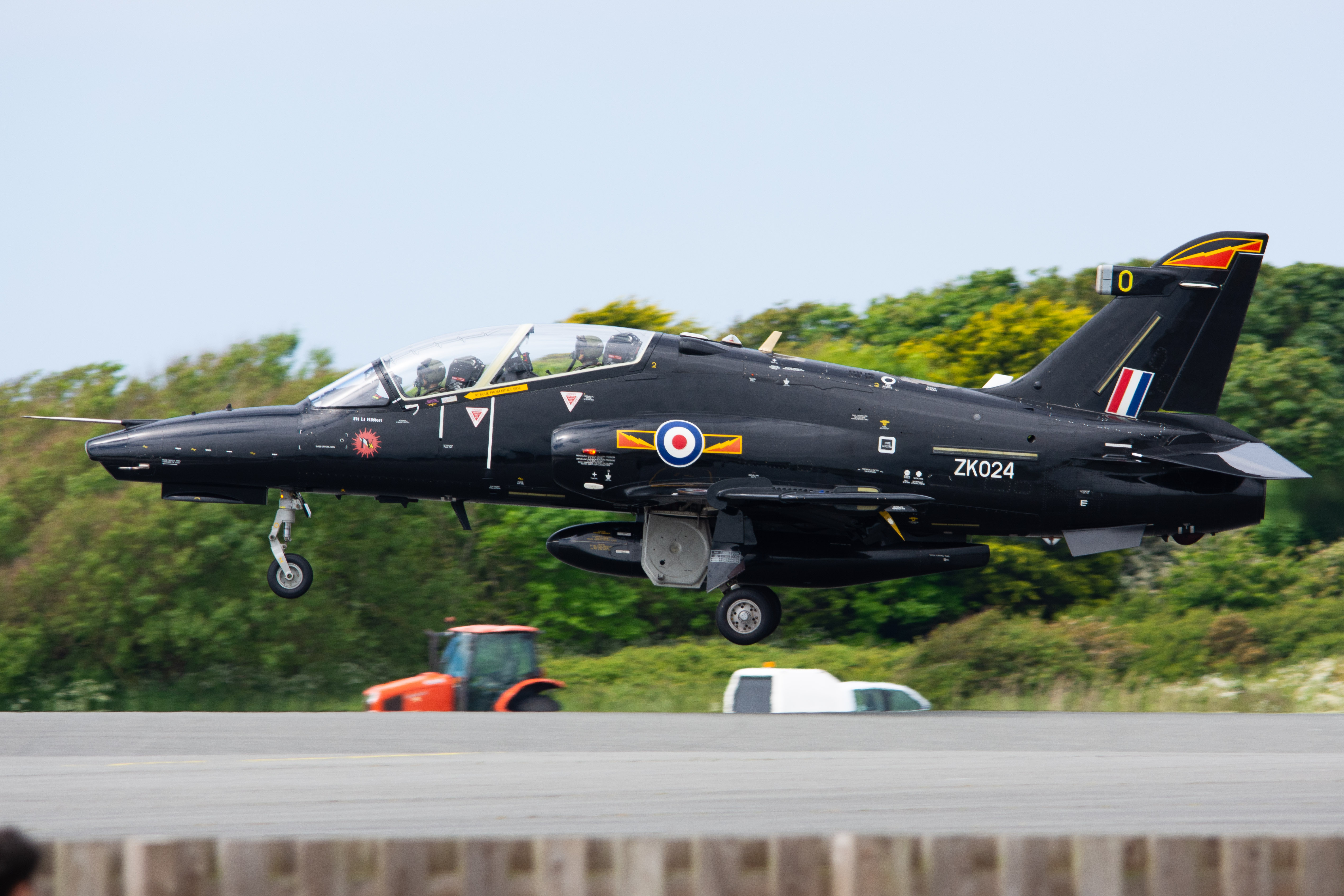 ZK024/ZK024 RAF - Royal Air Force BAe Systems Hawk T.2 Photo by colinw - AVSpotters.com