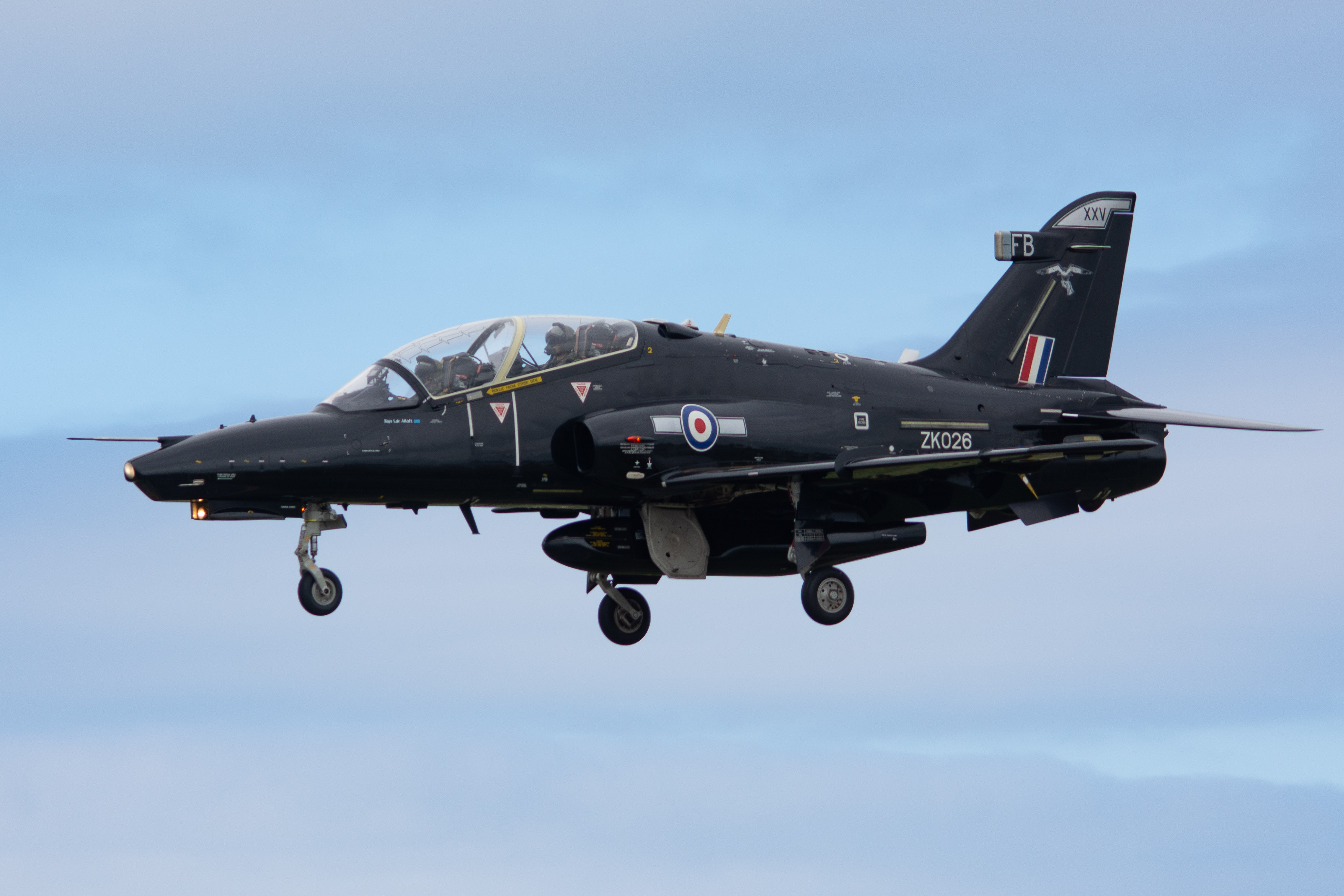 ZK026/ZK026 RAF - Royal Air Force British Aerospace Hawk Airframe Information - AVSpotters.com