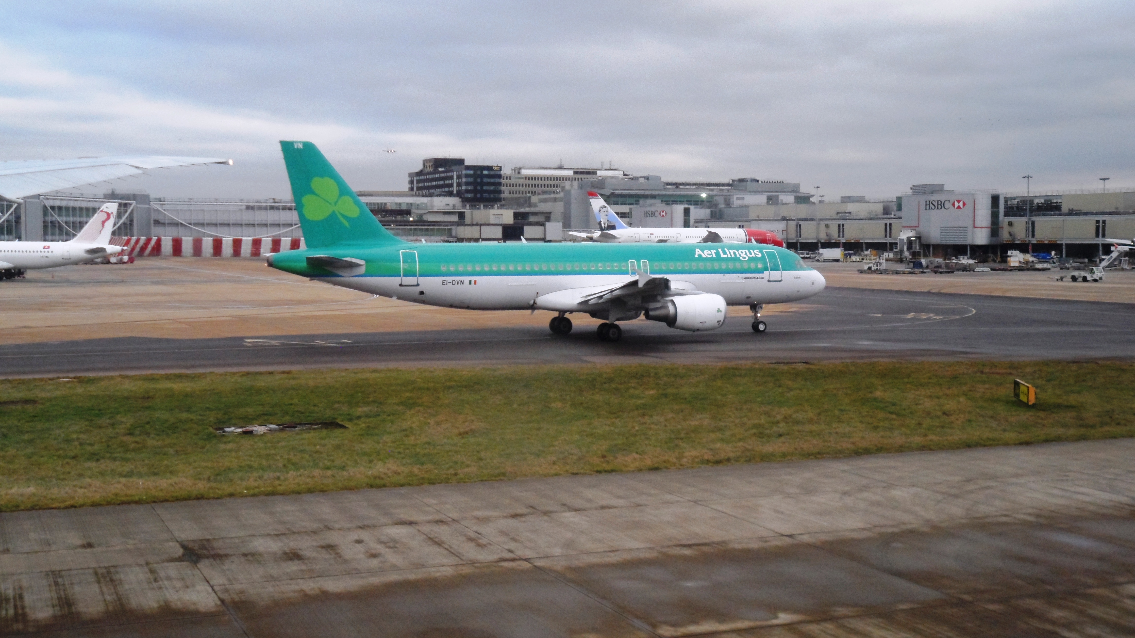 EI-DVN/EIDVN Aer Lingus Airbus A320-214 Photo by RJflyer - AVSpotters.com