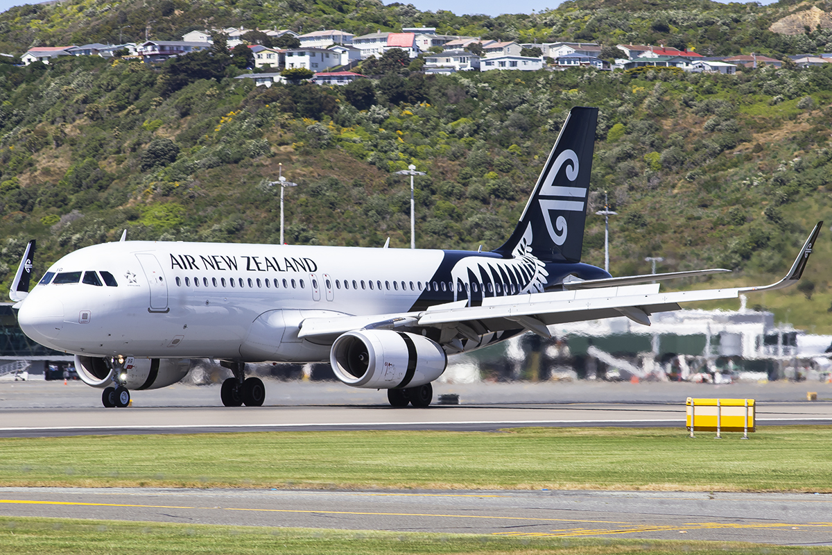 ZK-OXG/ZKOXG Air New Zealand Airbus A320 Airframe Information - AVSpotters.com