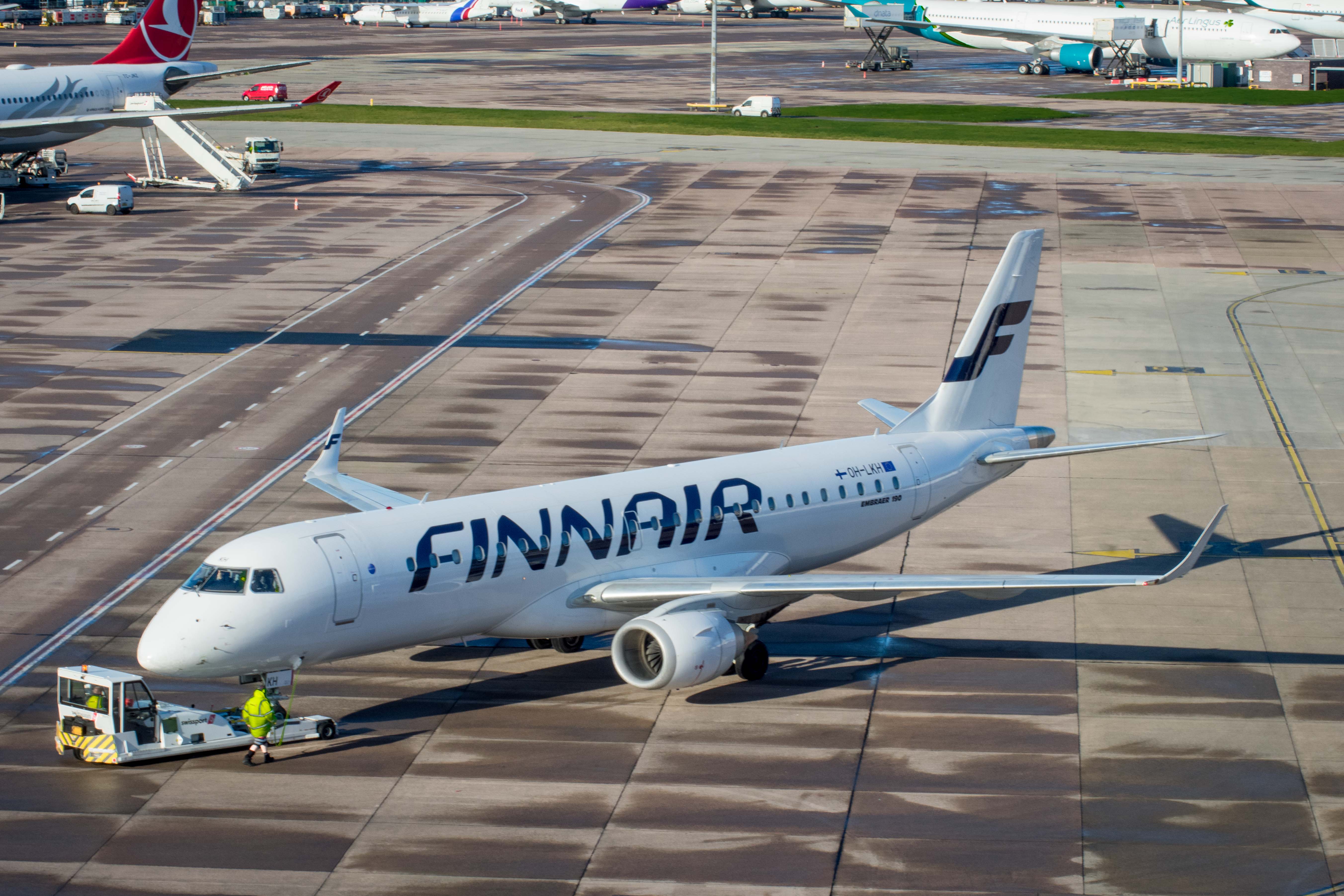 OH-LKH/OHLKH Finnair Embraer ERJ-190LR Photo by AV8 Photos - AVSpotters.com