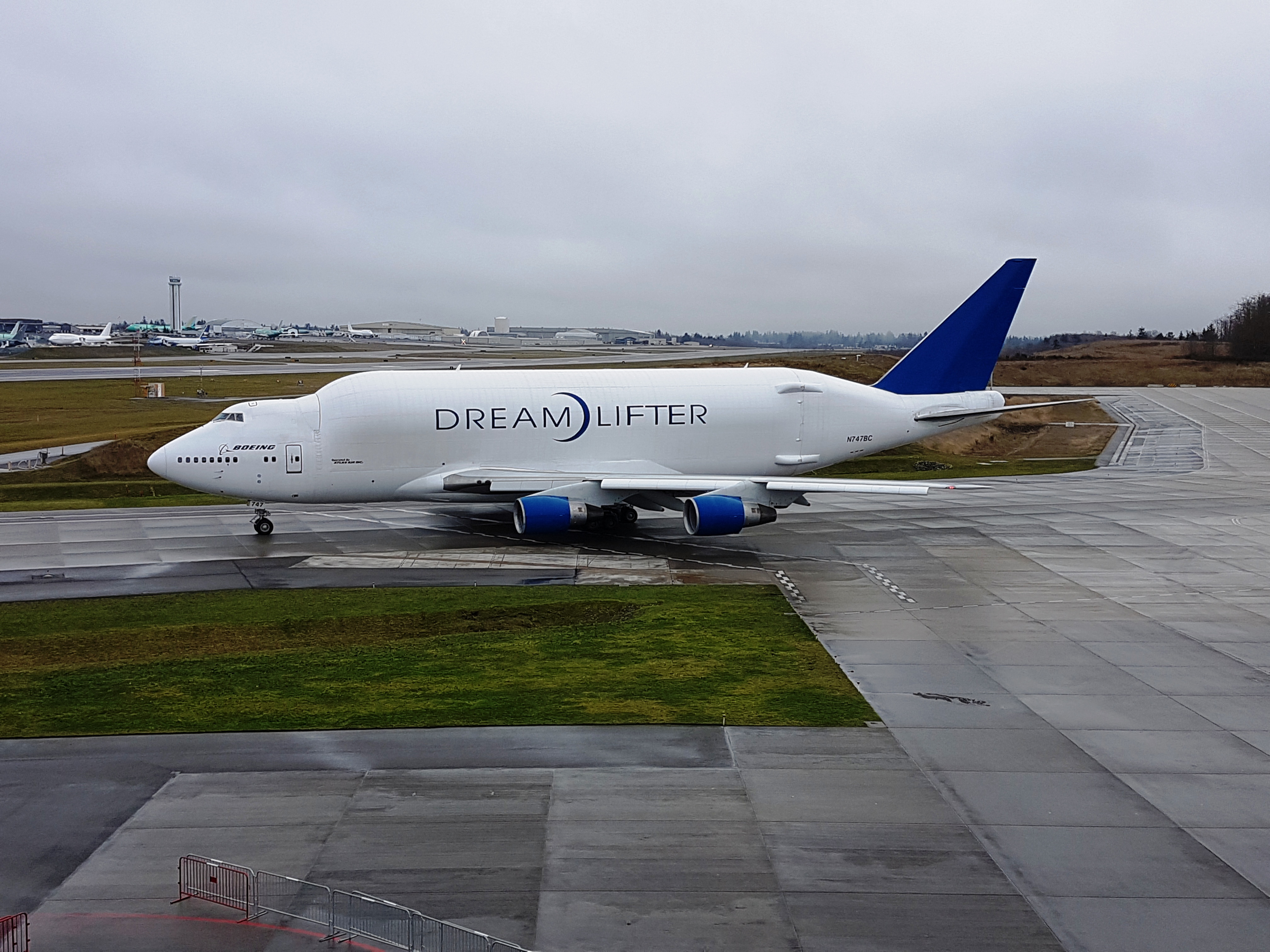 N747BC/N747BC Lessor Boeing 747-4J6 Photo by RJflyer - AVSpotters.com