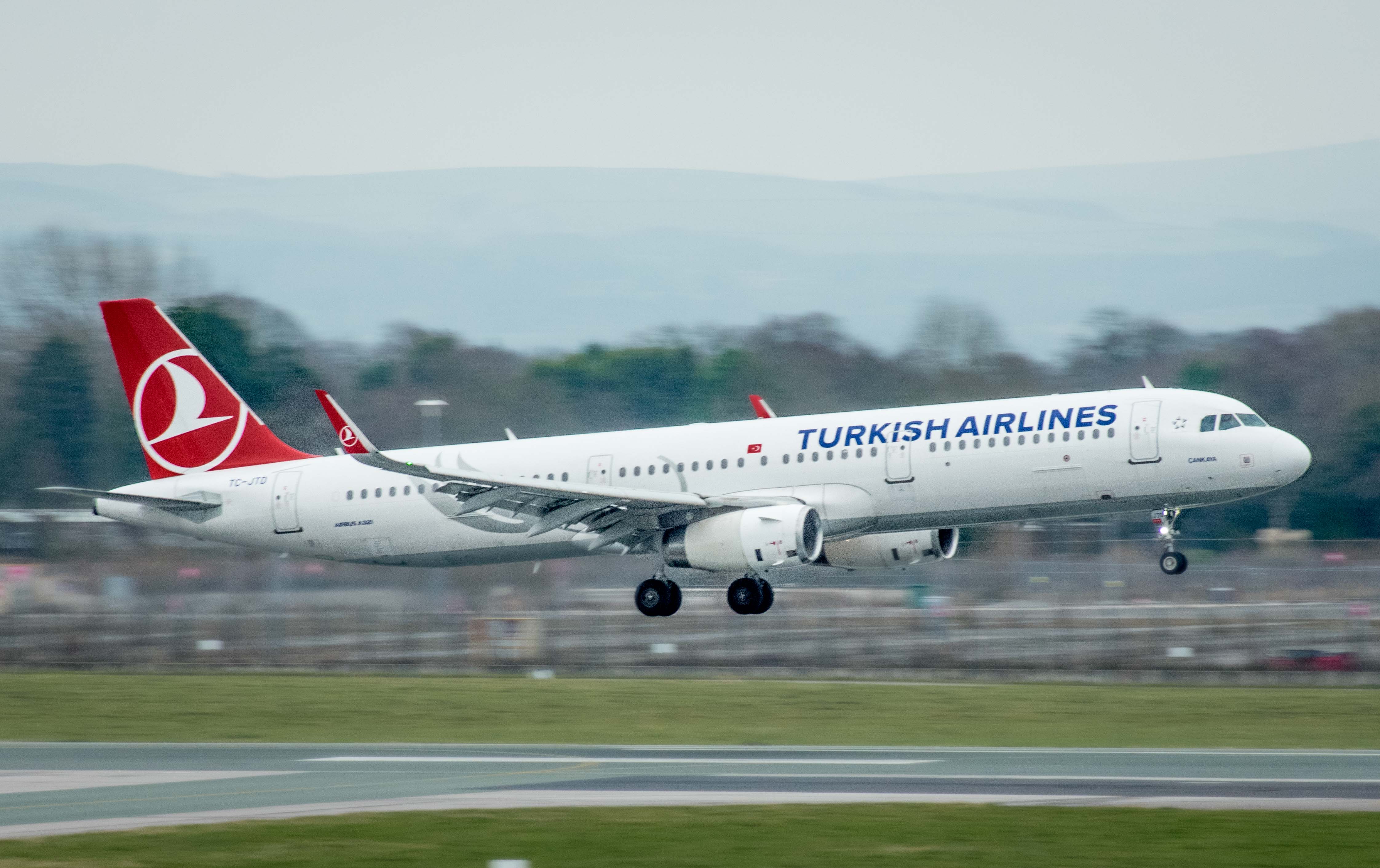 TC-JTD/TCJTD THY Turkish Airlines Airbus A321-231(SL) Photo by AV8 Photos - AVSpotters.com