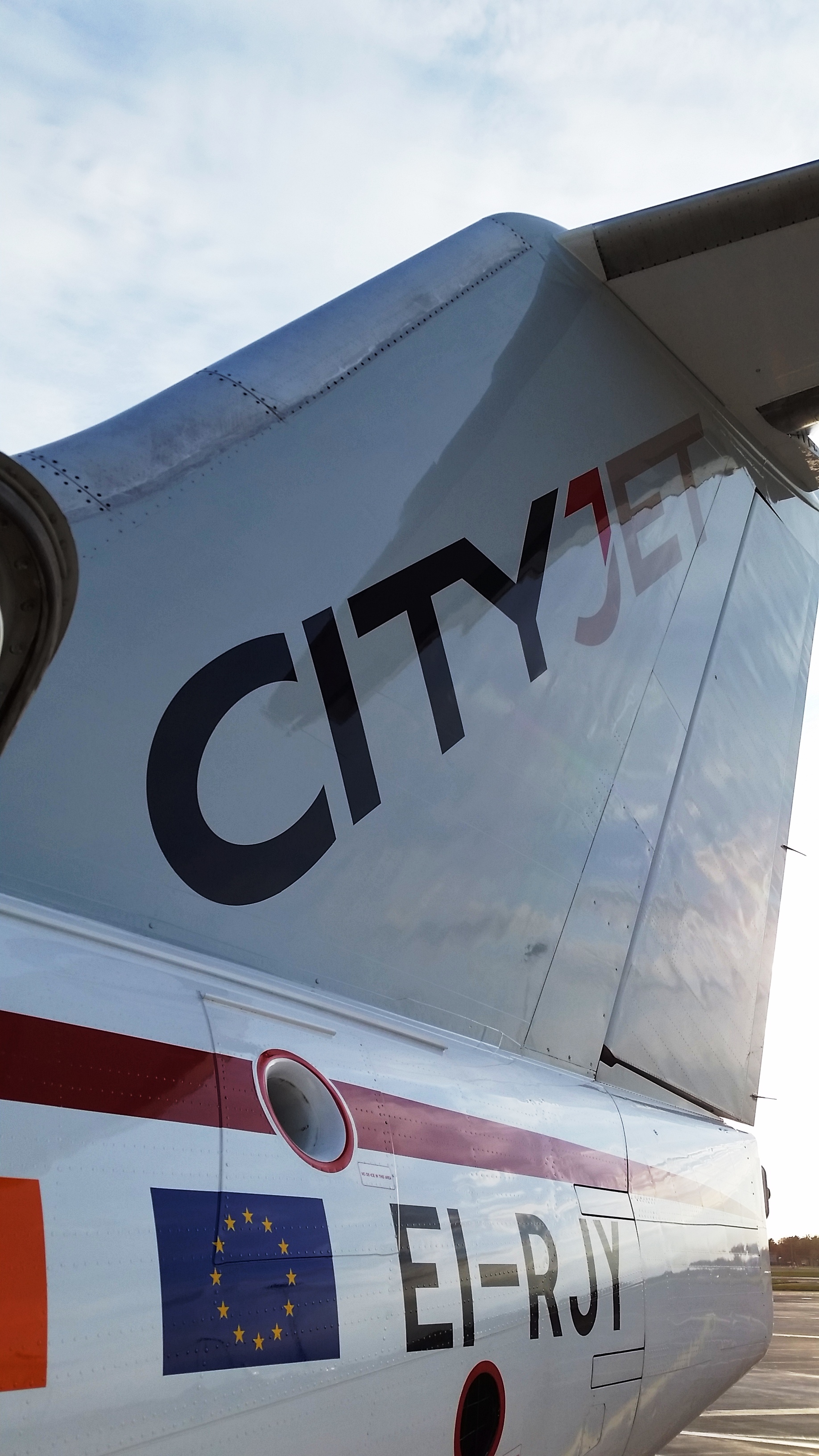 EI-RJY/EIRJY CityJet British Aerospace Avro RJ85 Photo by RJflyer - AVSpotters.com